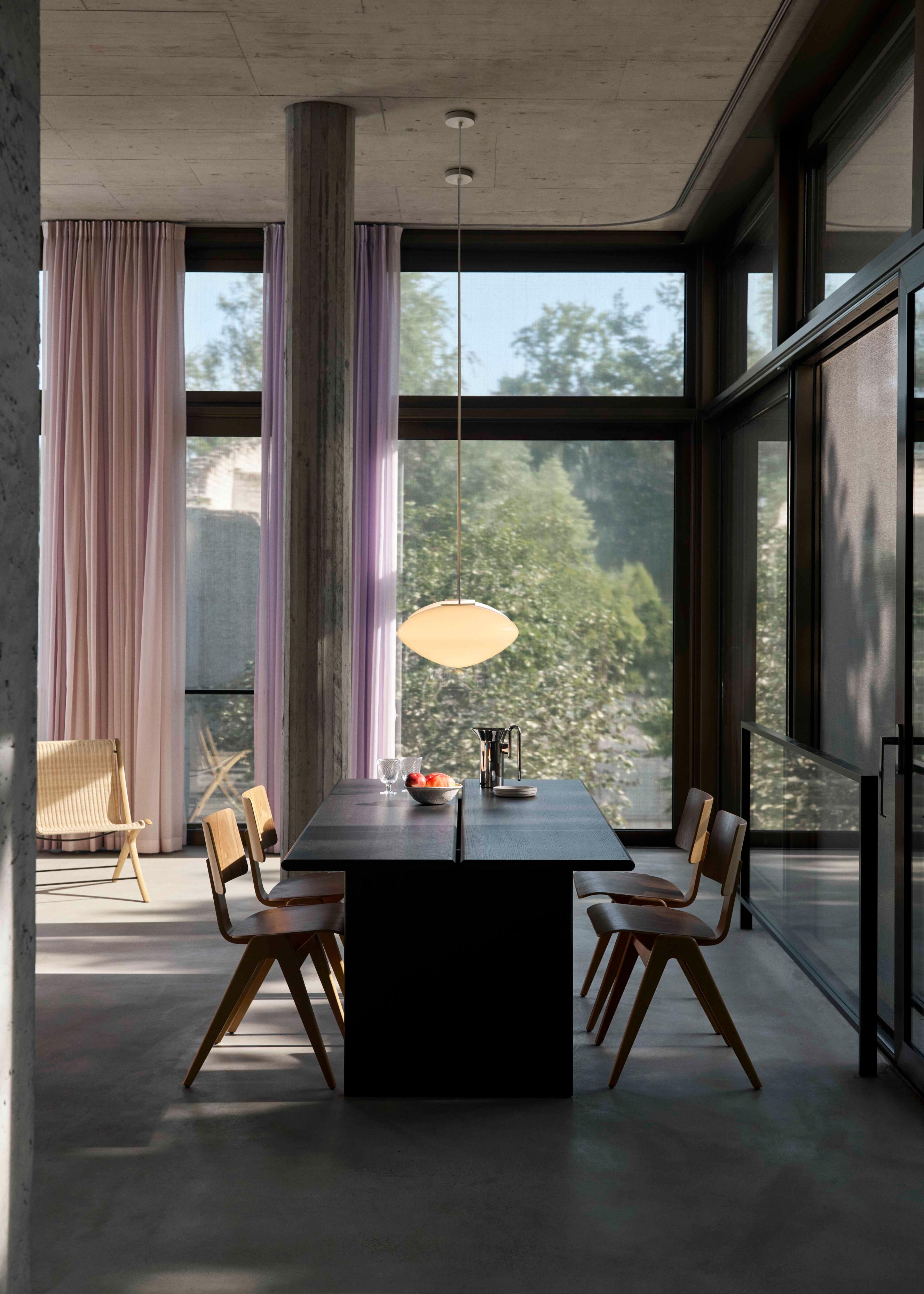 ITA Table dark oak wood