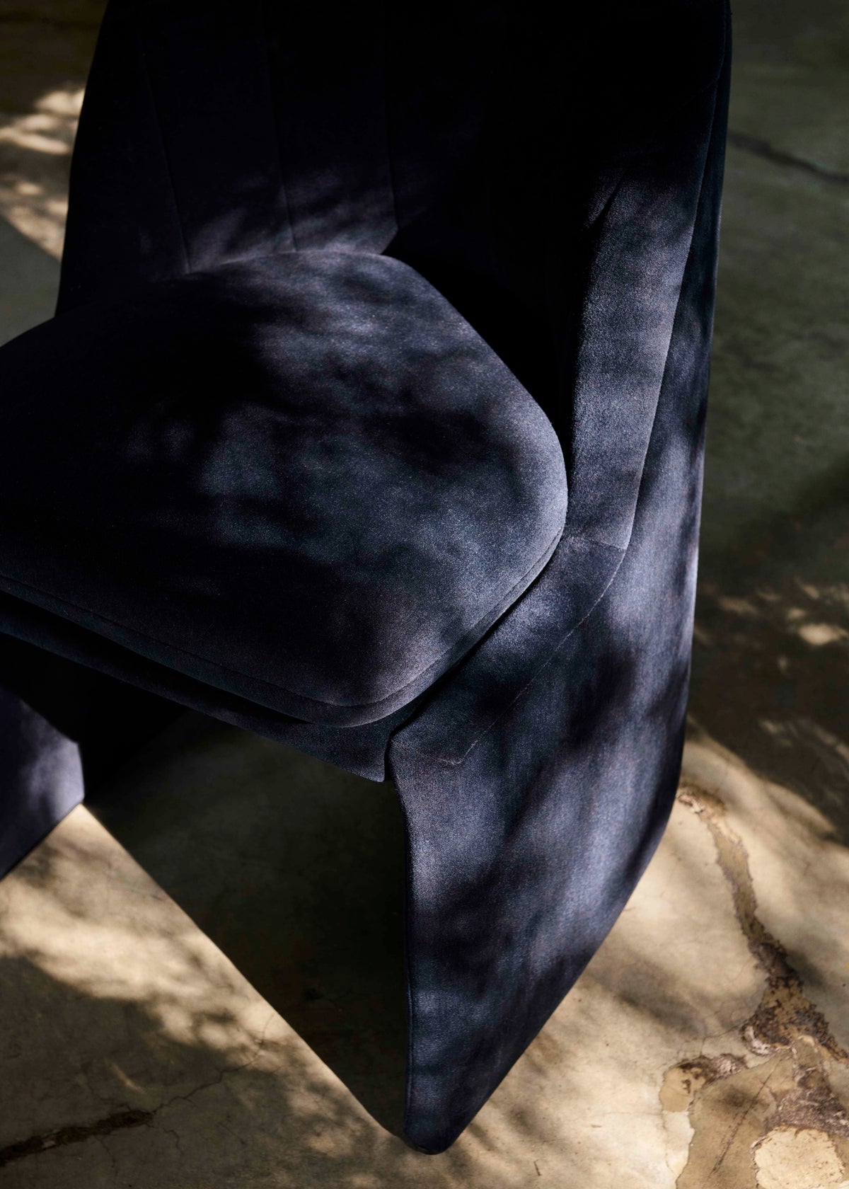 LOAFER SC107 upholstered armchair