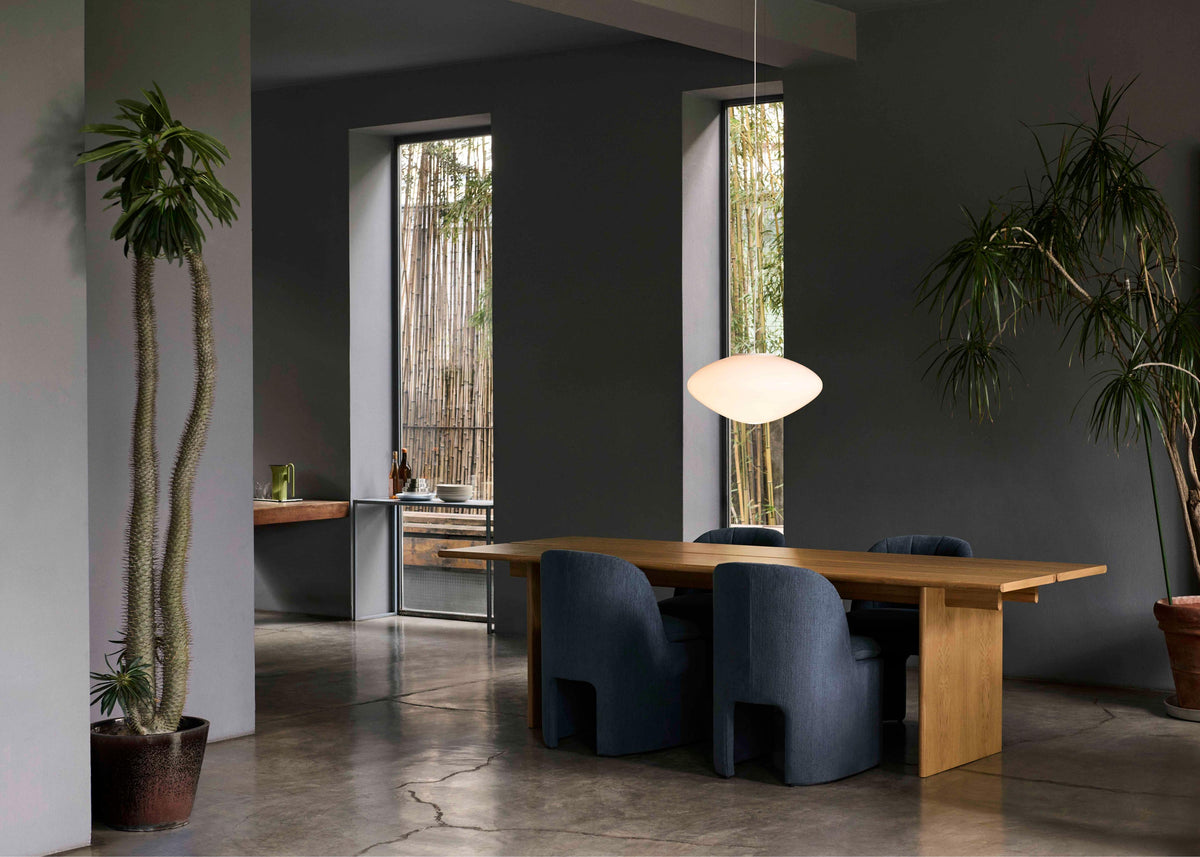 ITA table made of oak wood