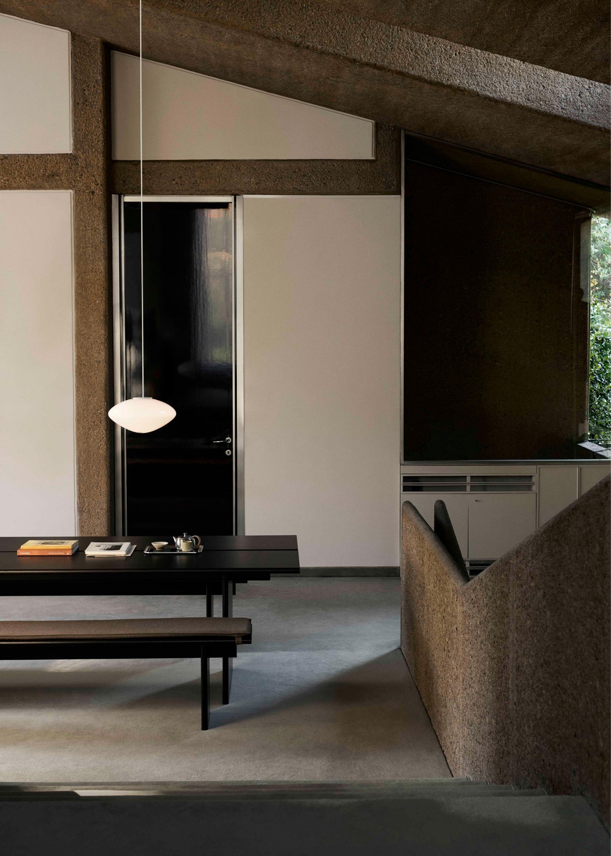 ITA Table dark oak wood