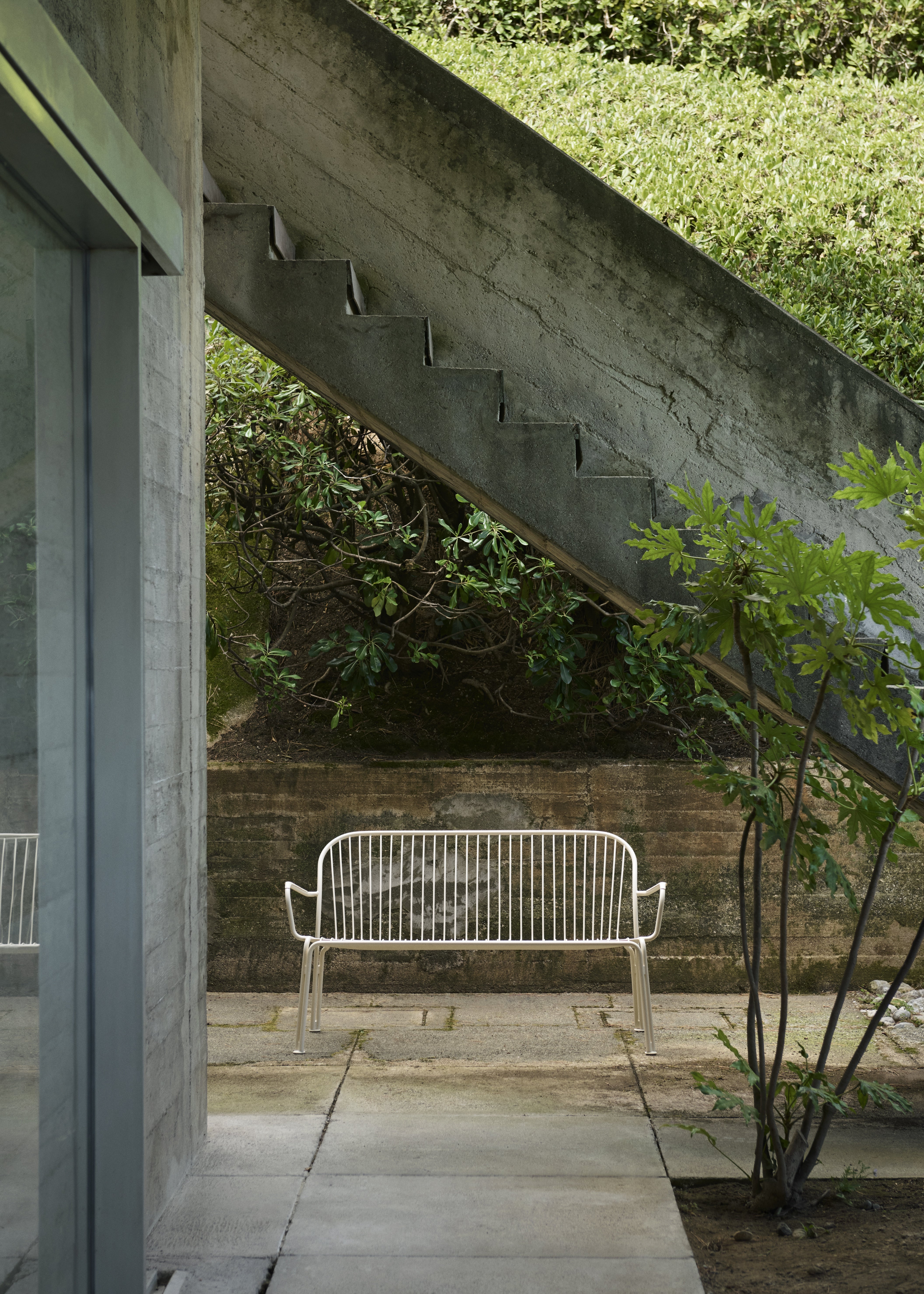 Outdoor bench with armrests THORVALD SC110 black