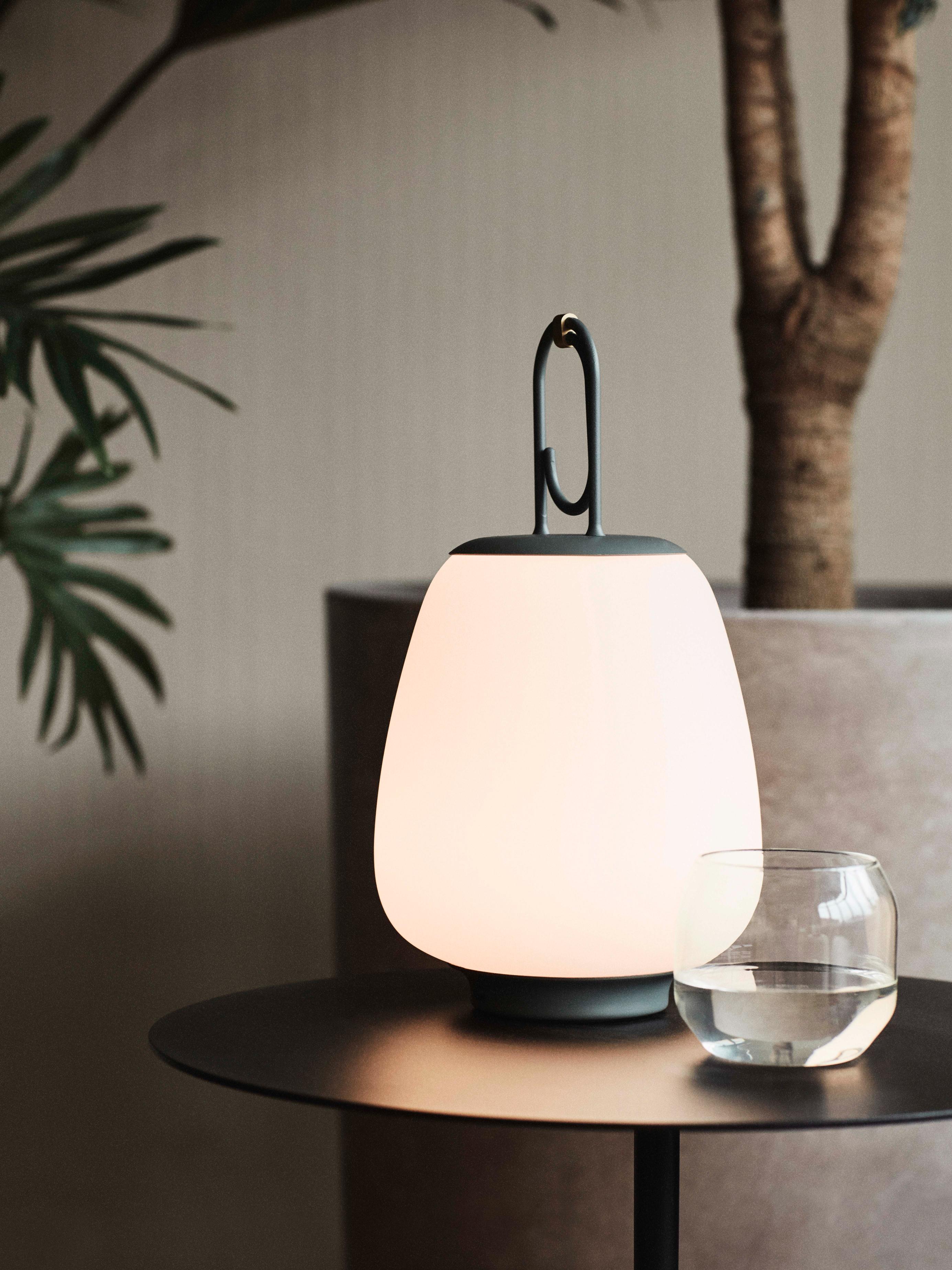 Portable outdoor lamp LUCCA SC51 white with black finish