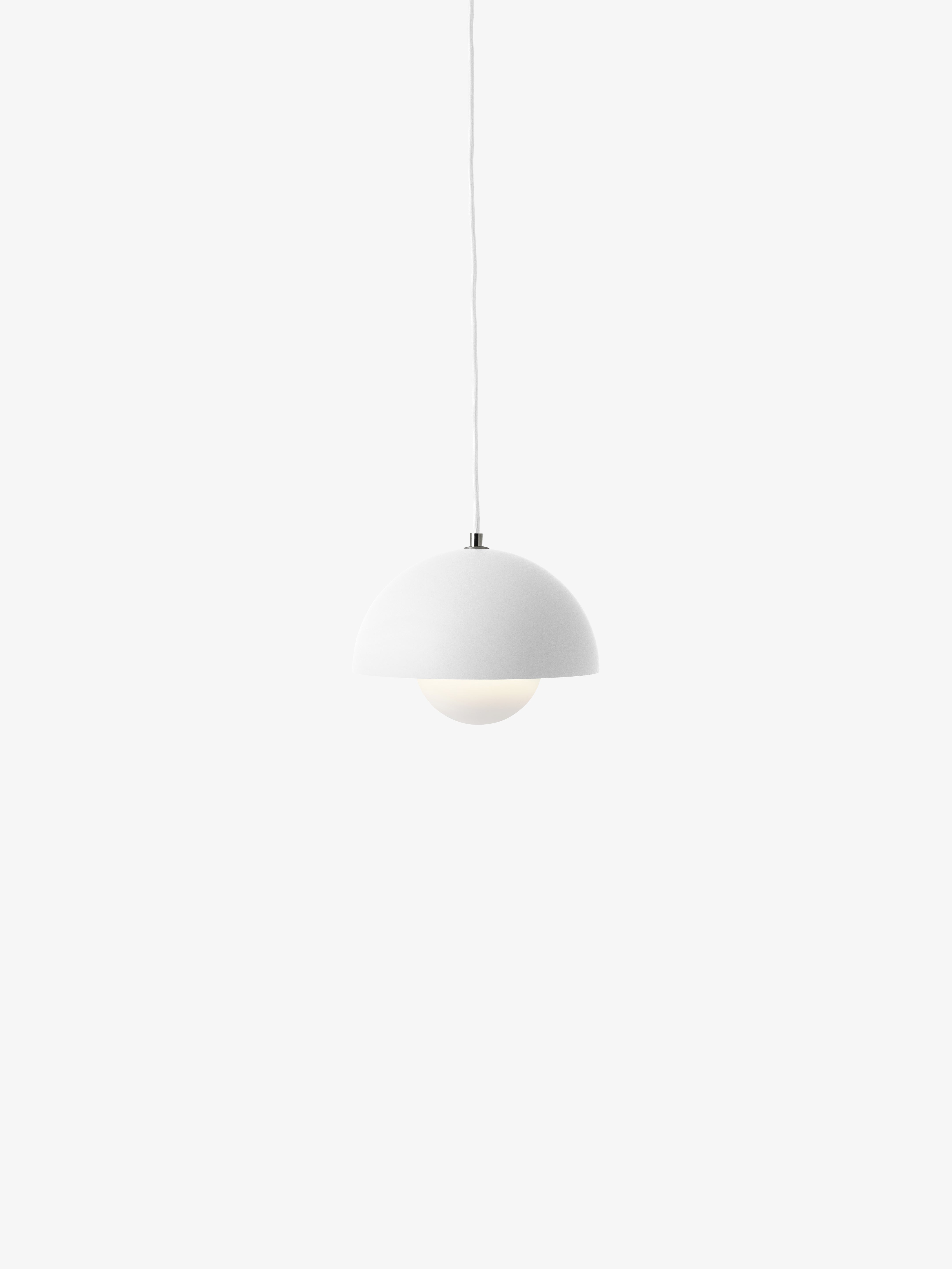 FLOWERPOT pendant lamp in matte white