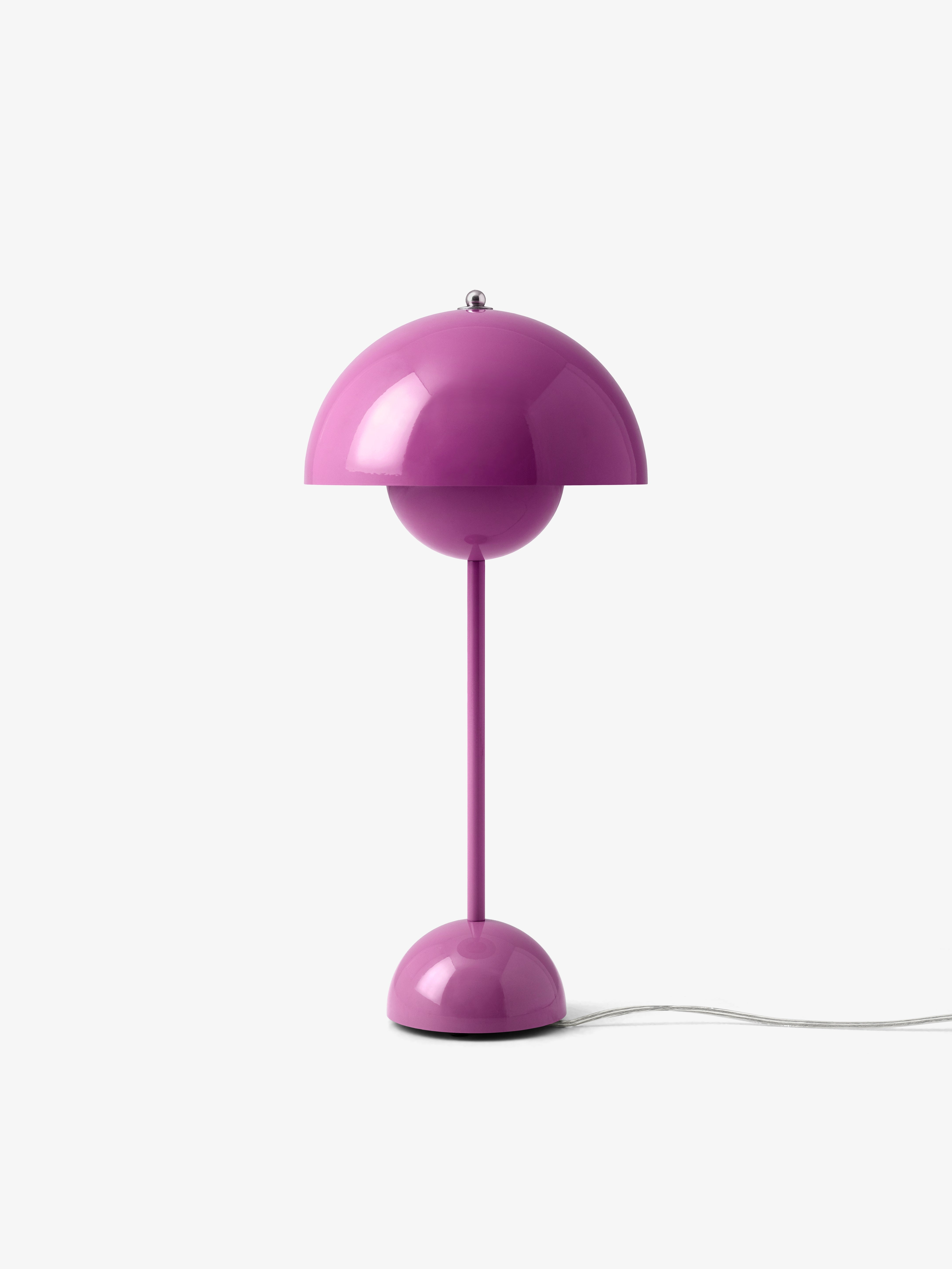 FLOWERPOT VP3 Table Lamp in Fuchsia
