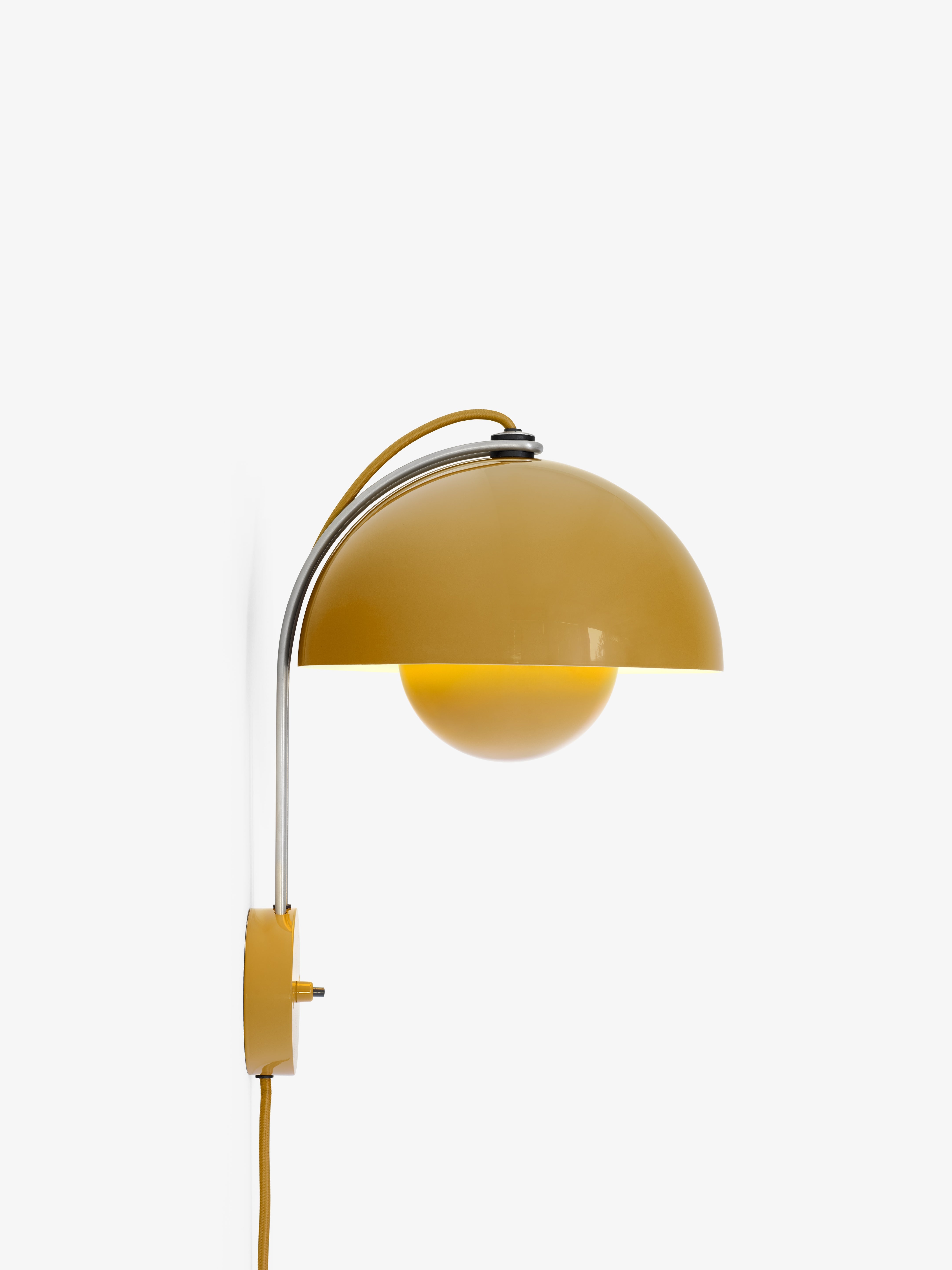FLOWERPOT VP8 Wall Lamp in Mustard
