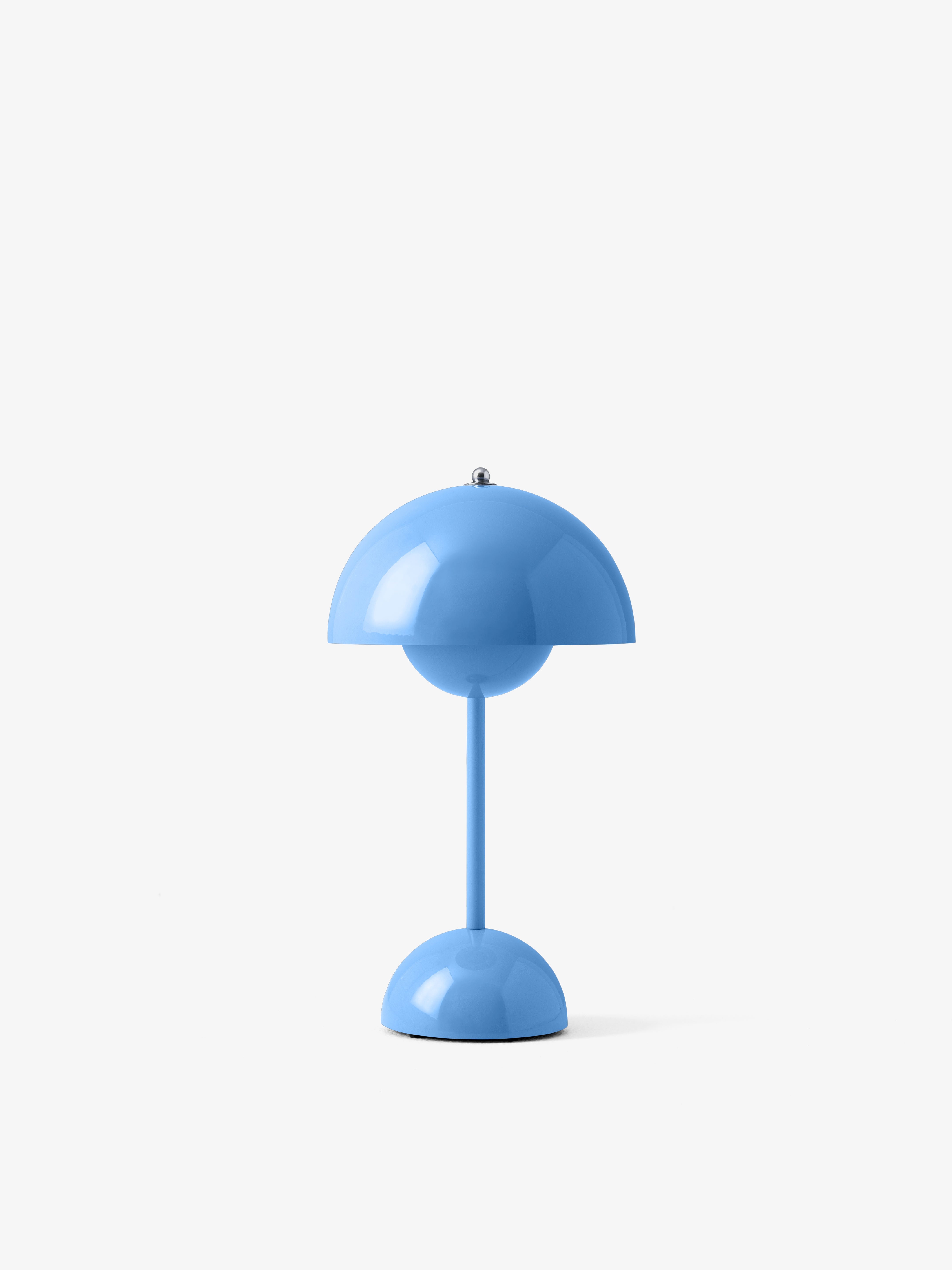 FLOWERPOT VP9 Portable Lamp in Blue