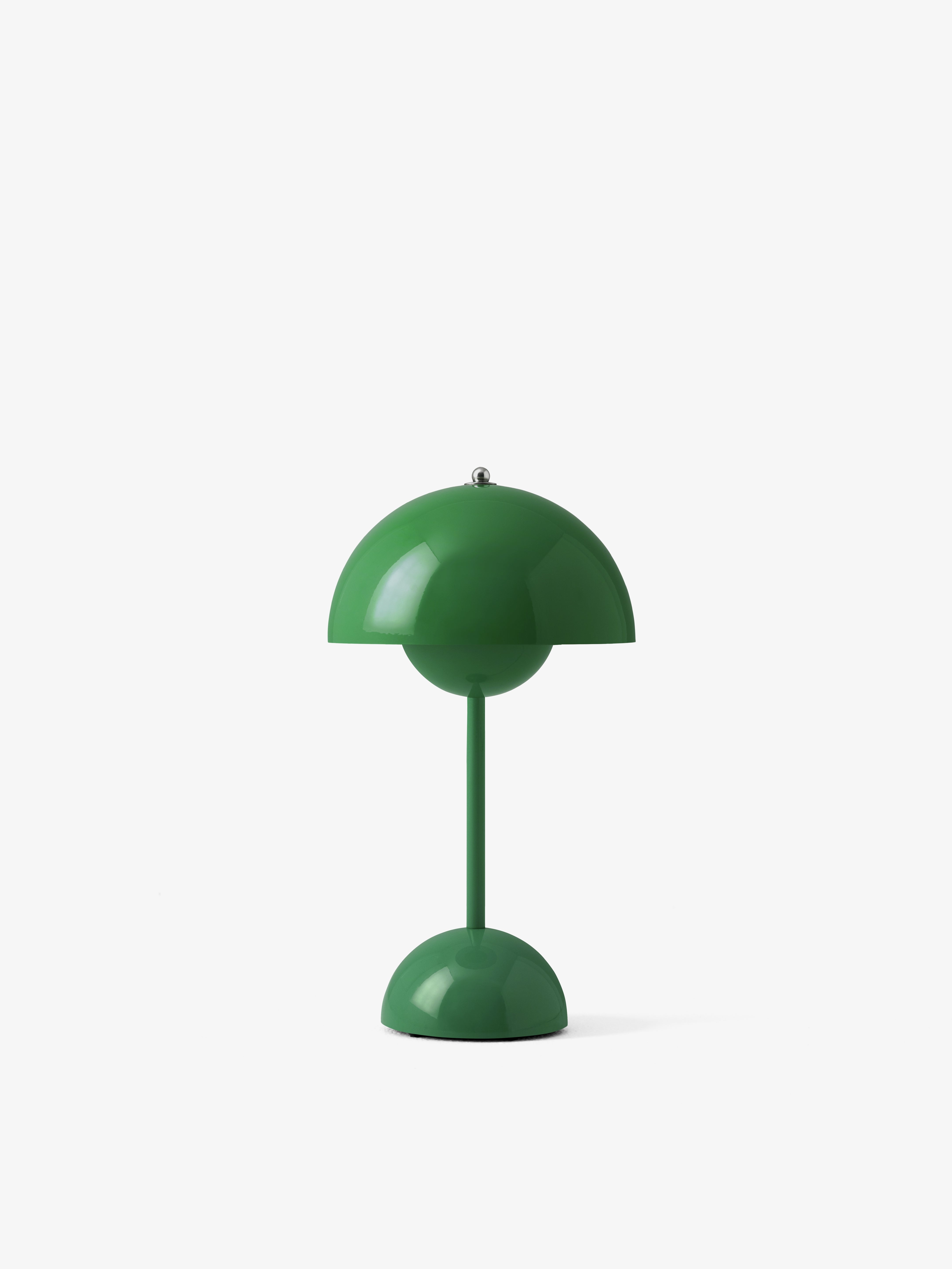 FLOWERPOT VP9 Portable Lamp in Vibrant Green