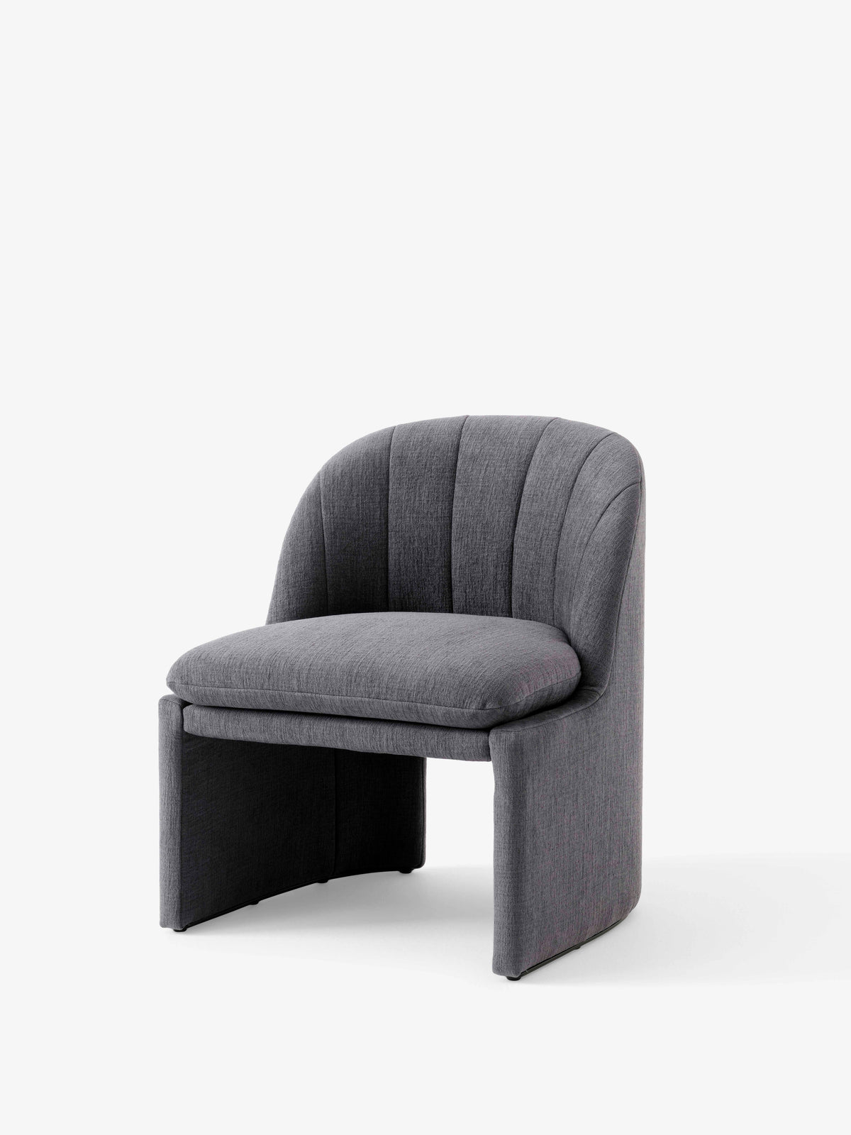 LOAFER SC107 upholstered armchair