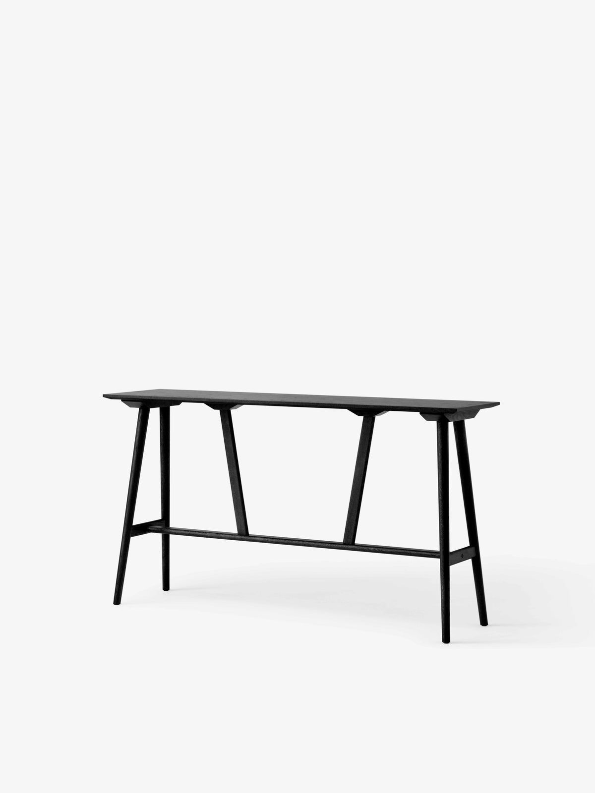IN BETWEEN bar table in black lacquered oak