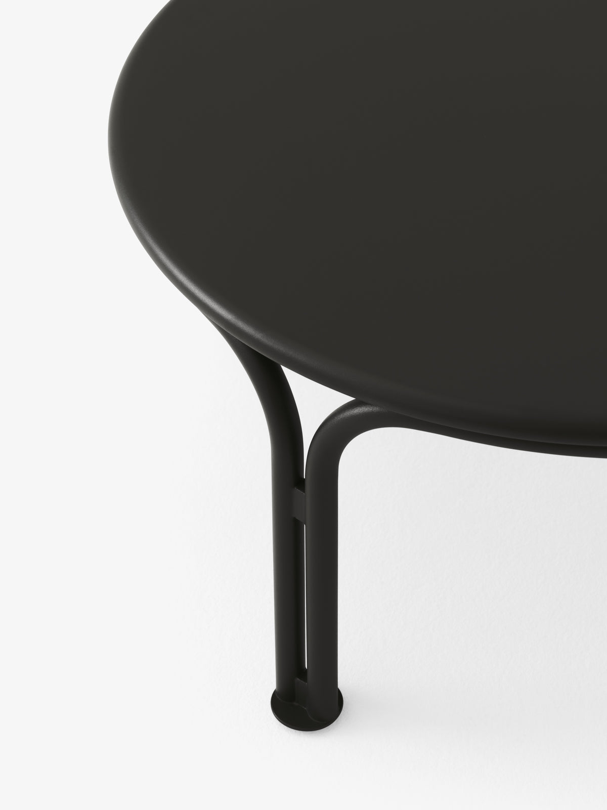Thorvald Outdoor Coffee Table Black