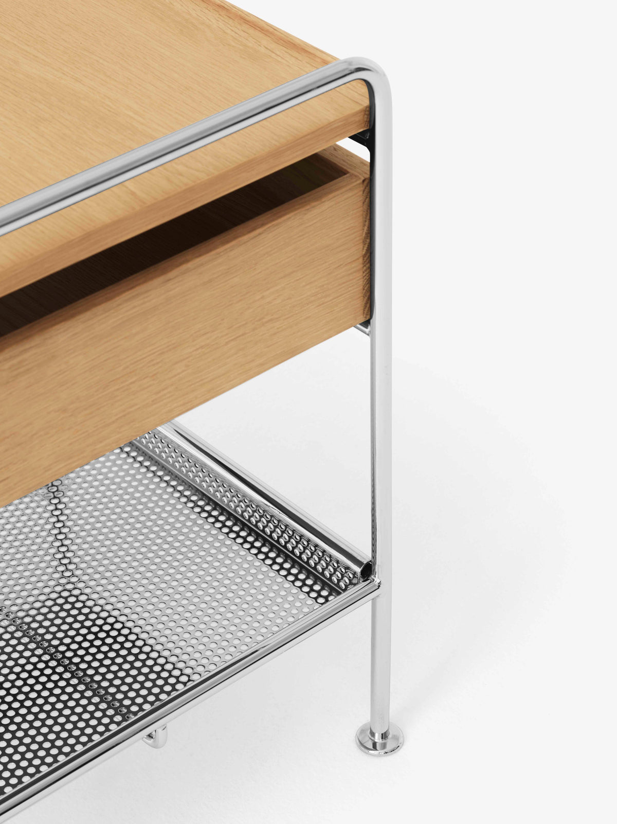 ALIMA NDS3 nightstand in chrome with oak wood