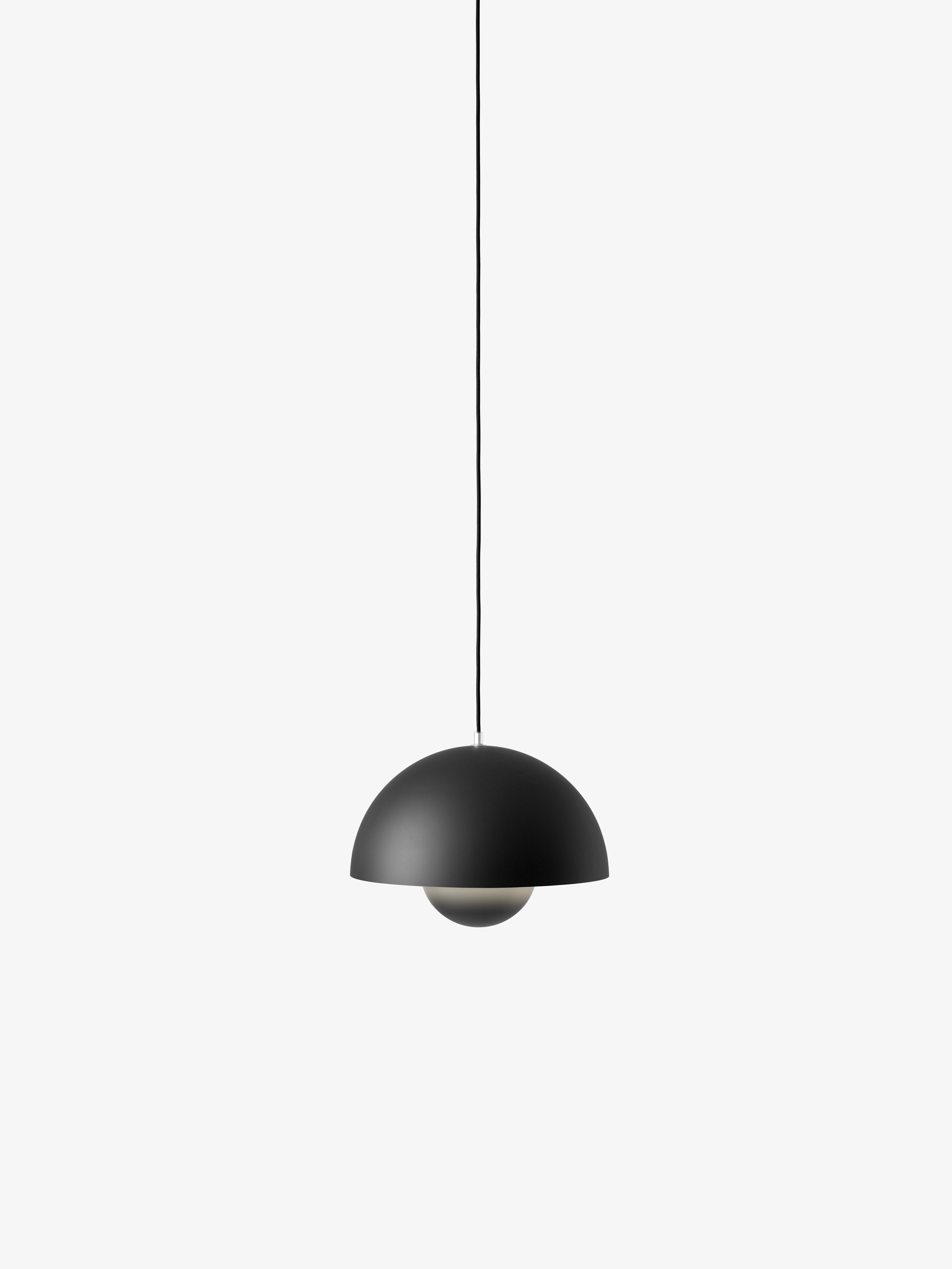 FLOWERPOT pendant lamp matte black