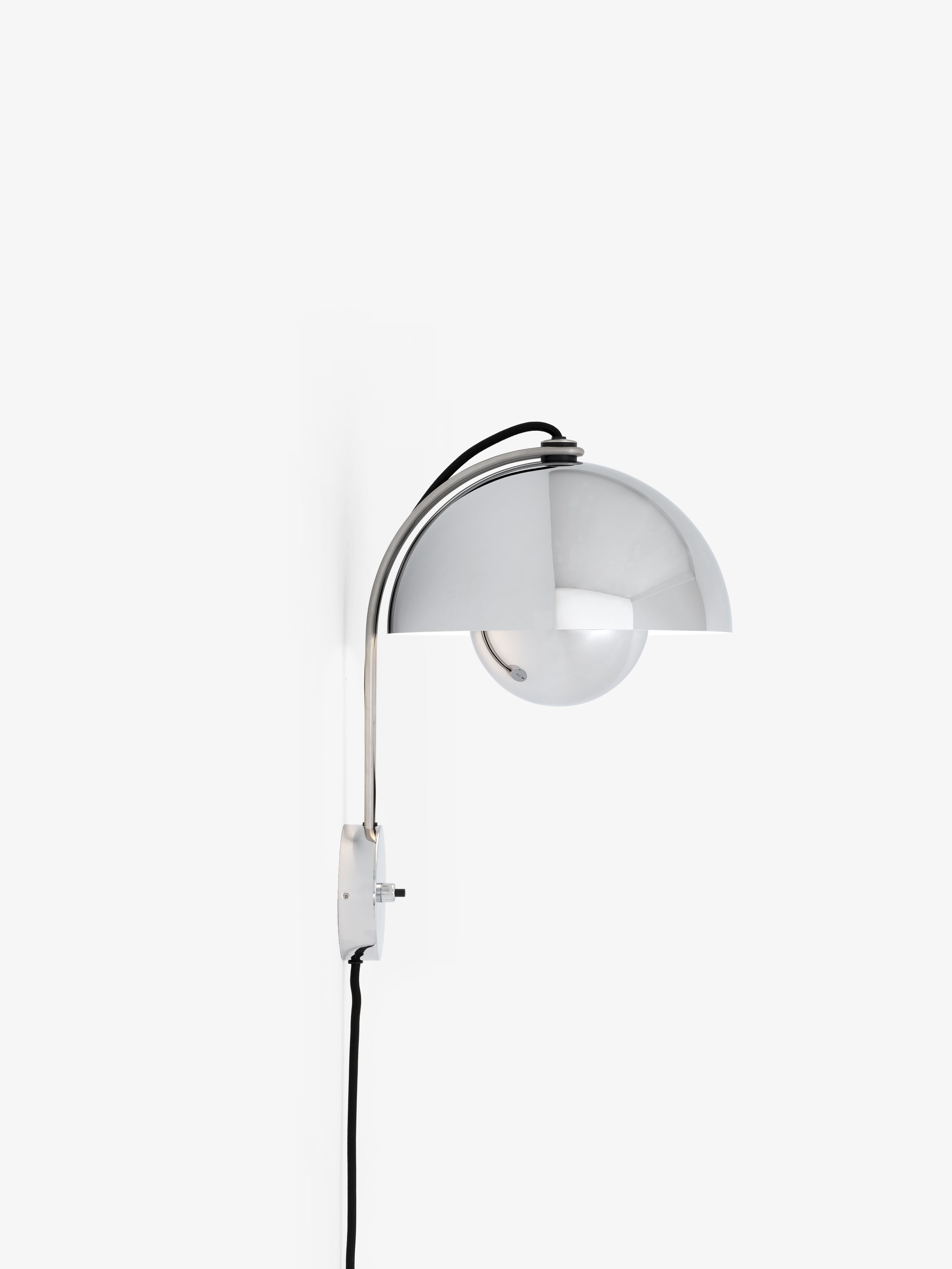FLOWERPOT VP8 Wall Lamp in Chrome