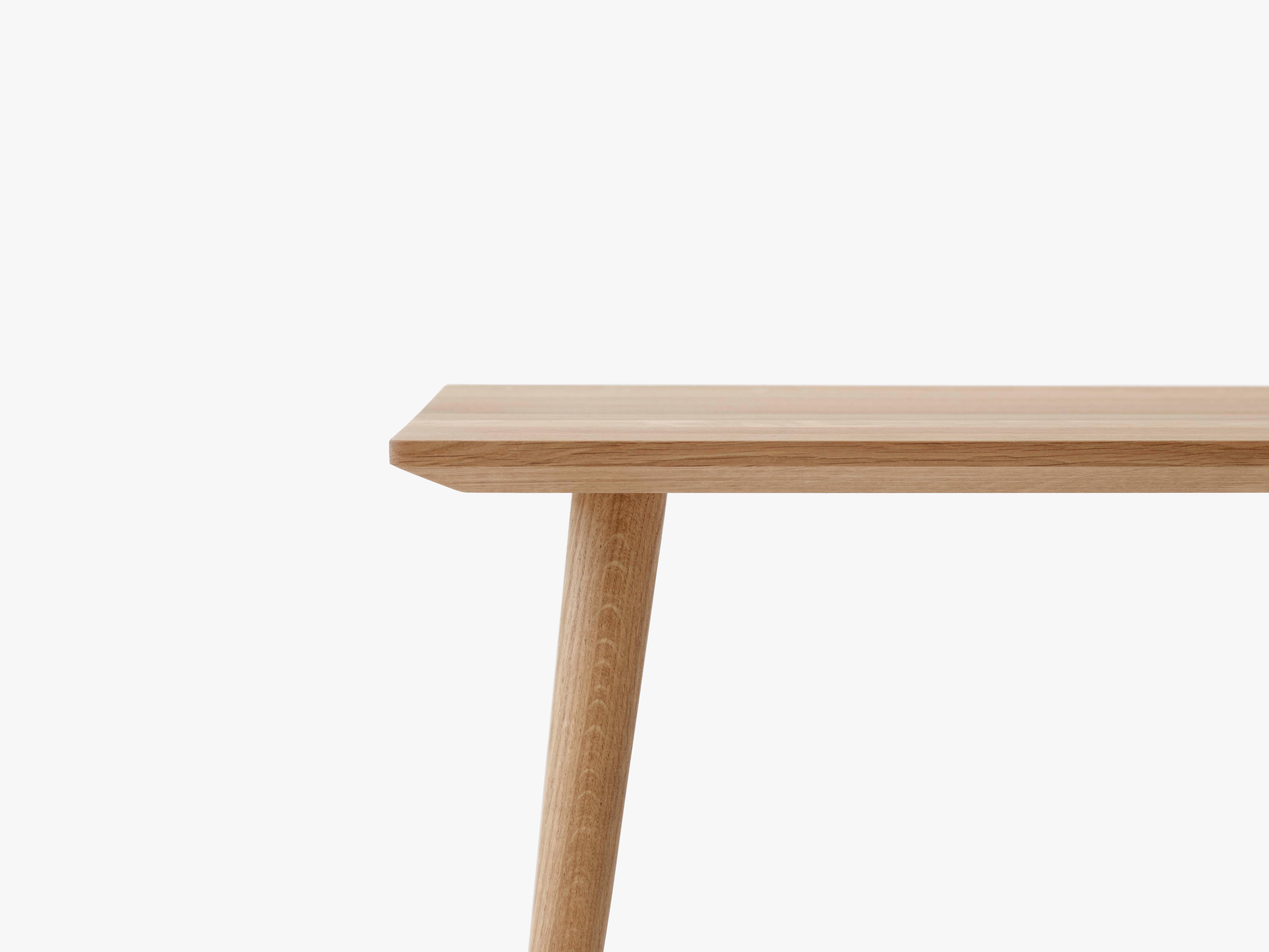 IN BETWEEN SK24 square coffee table oiled oak