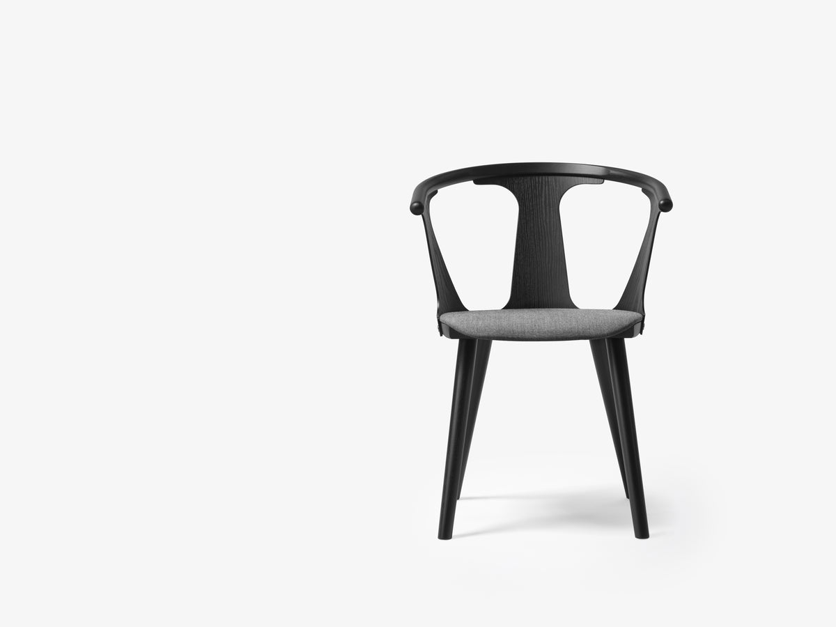 Chair IN BETWEEN SK2 black lacquered oak with upholstered seat