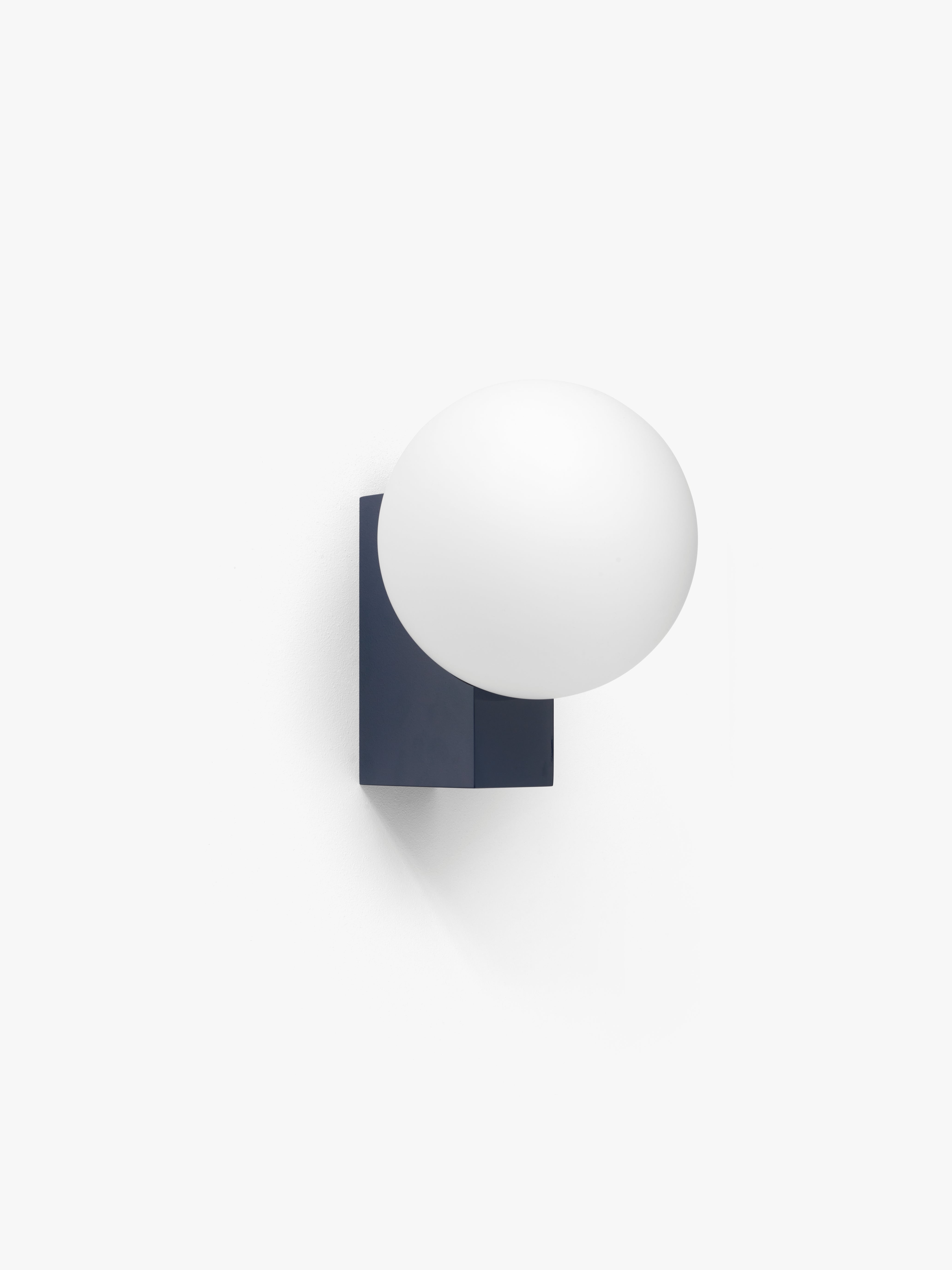WALL LAMP JOURNEY SH2 with a glass shade and a dark blue base