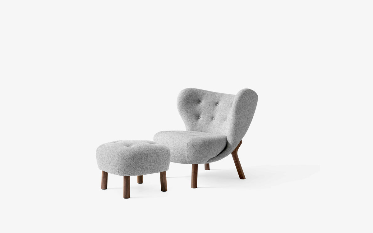 LITTLE PETRA armchair with ottoman upholstered with a walnut base