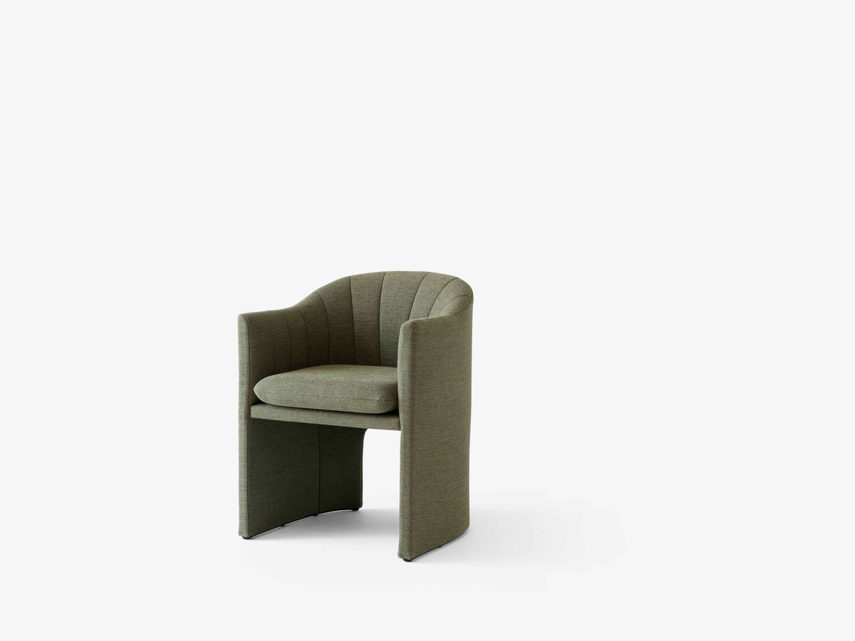 Upholstered Armchair LOAFER SC24