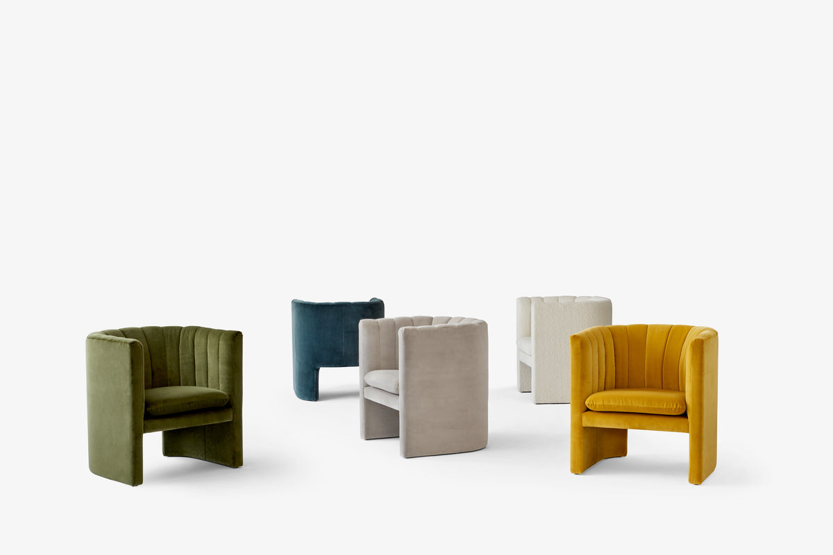 Upholstered Armchair LOAFER SC23