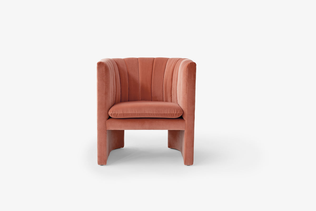 Upholstered Armchair LOAFER SC23