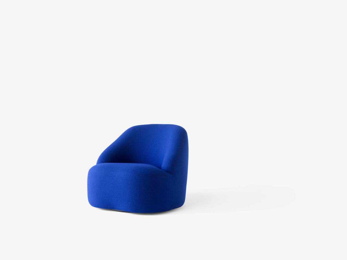 Upholstered MARGAS LC2 Armchair