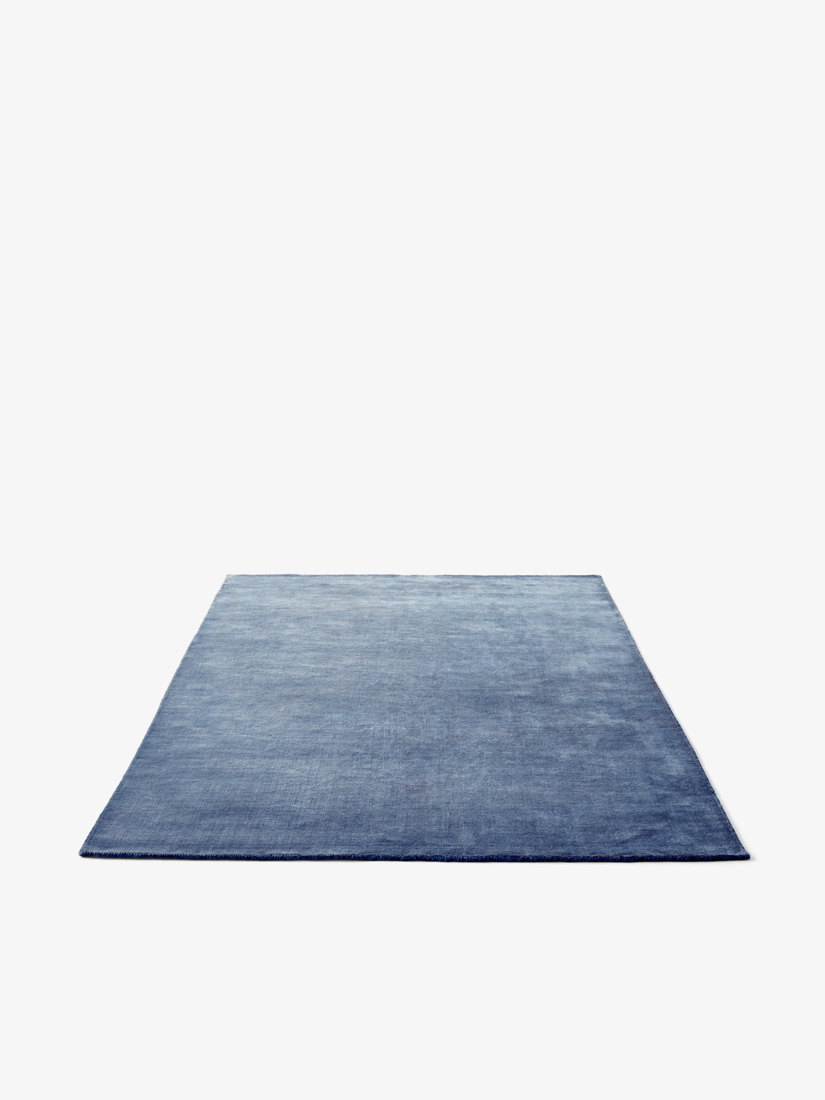 THE MOOR Blue Rug