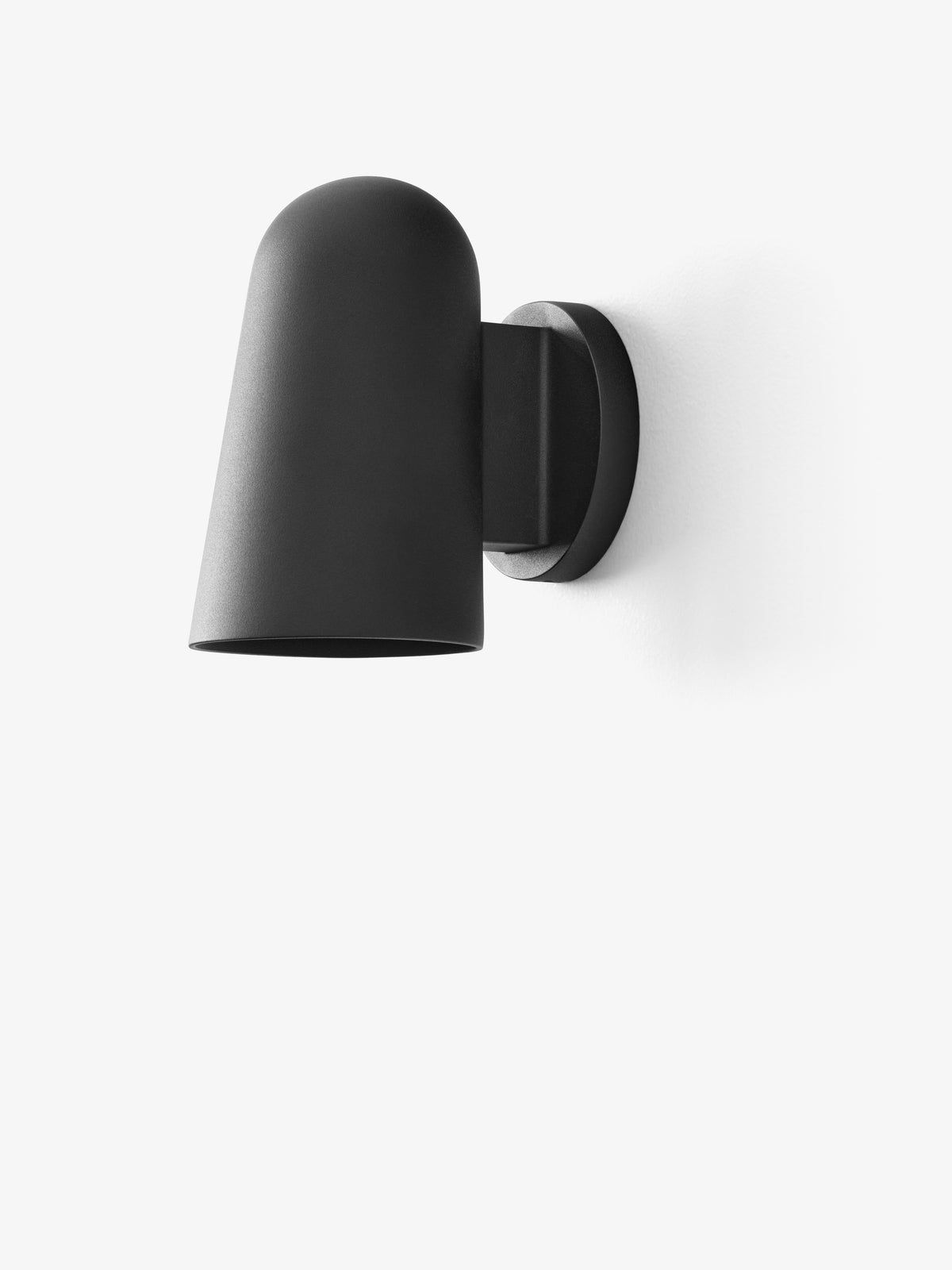 Outdoor wall lamp SOLID black
