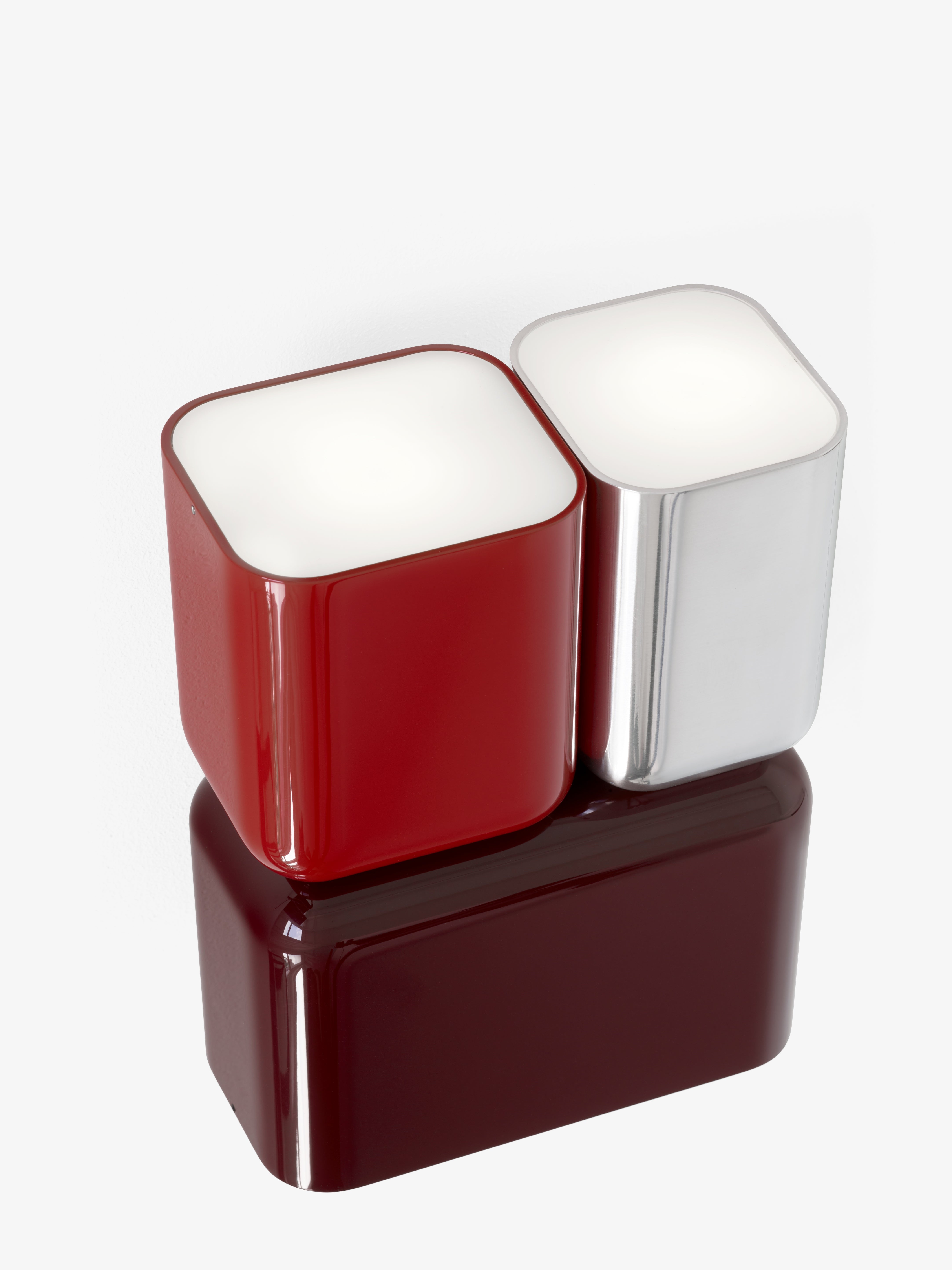 Wall lamp TABATA in burgundy with silver and red