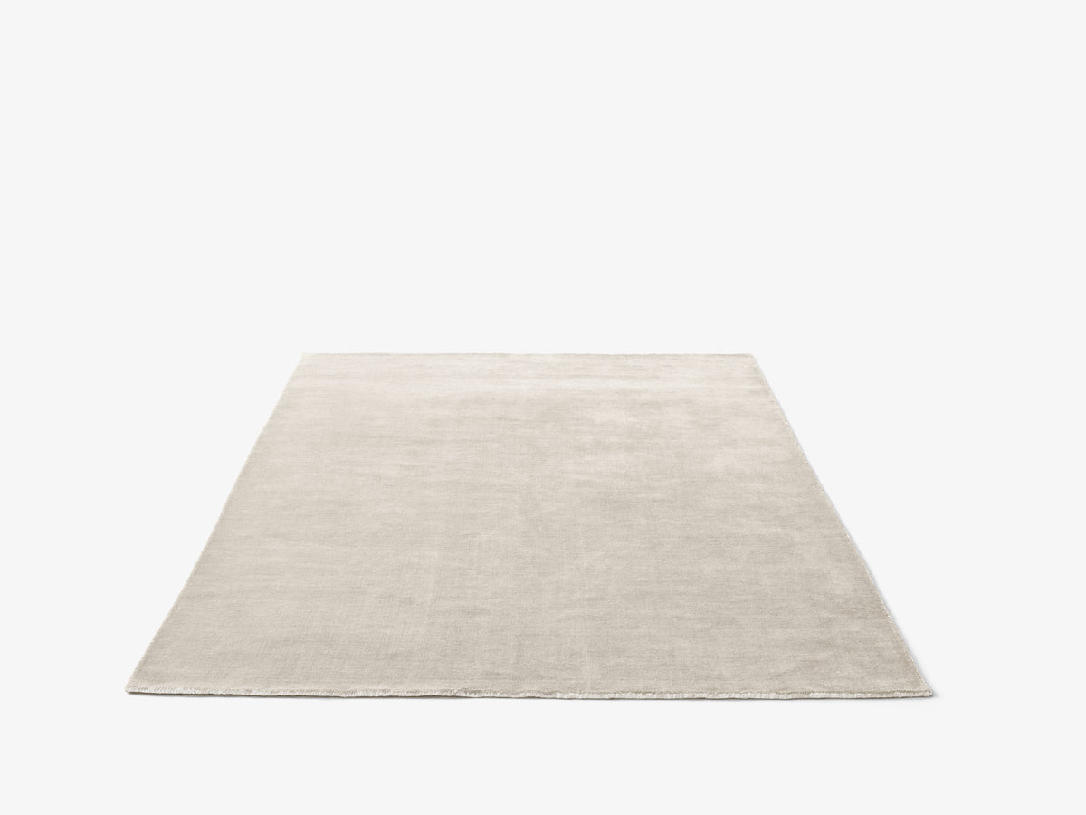 THE MOOR Beige Rug