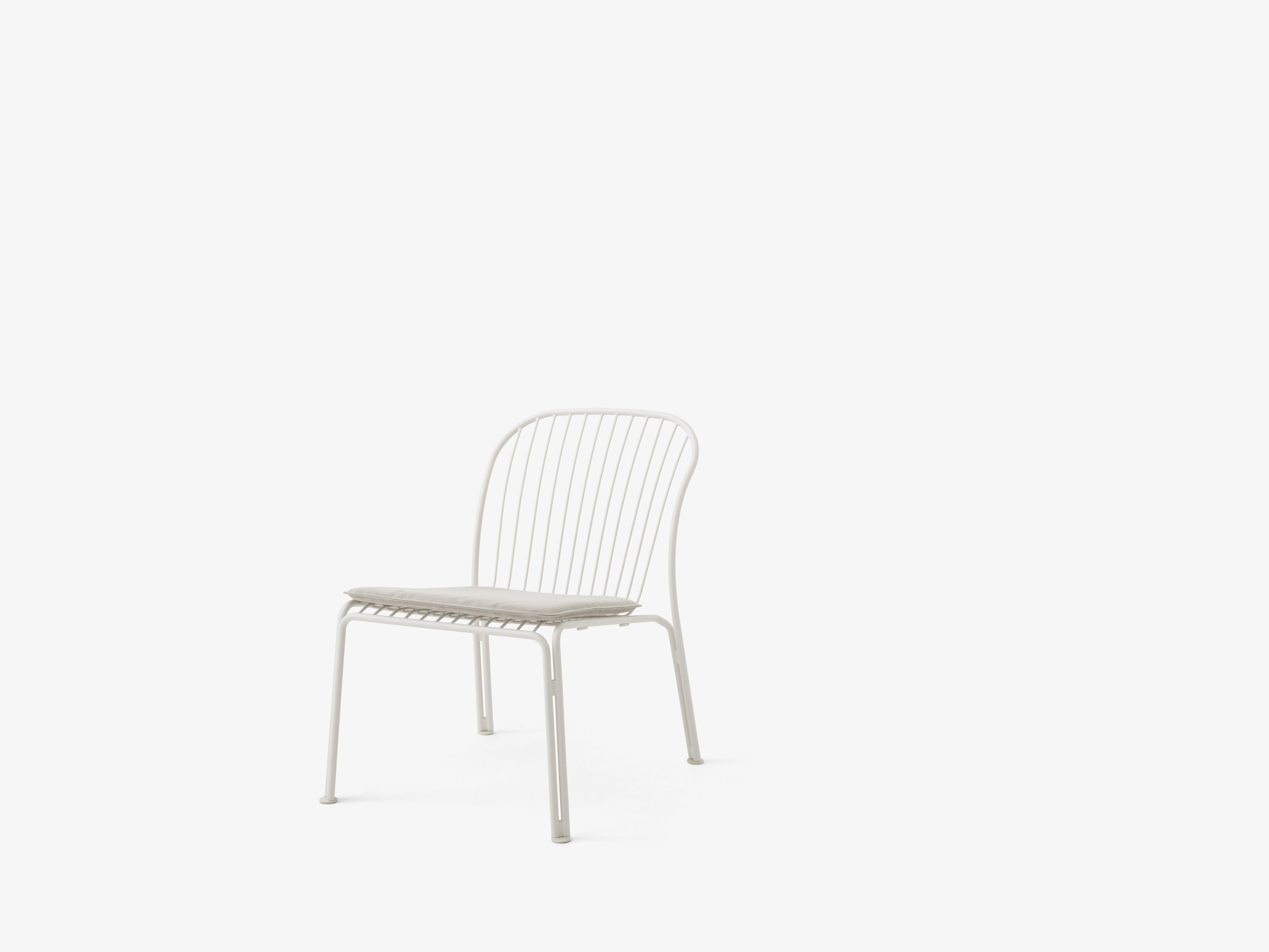 THORVALD SC100 outdoor armchair ivory