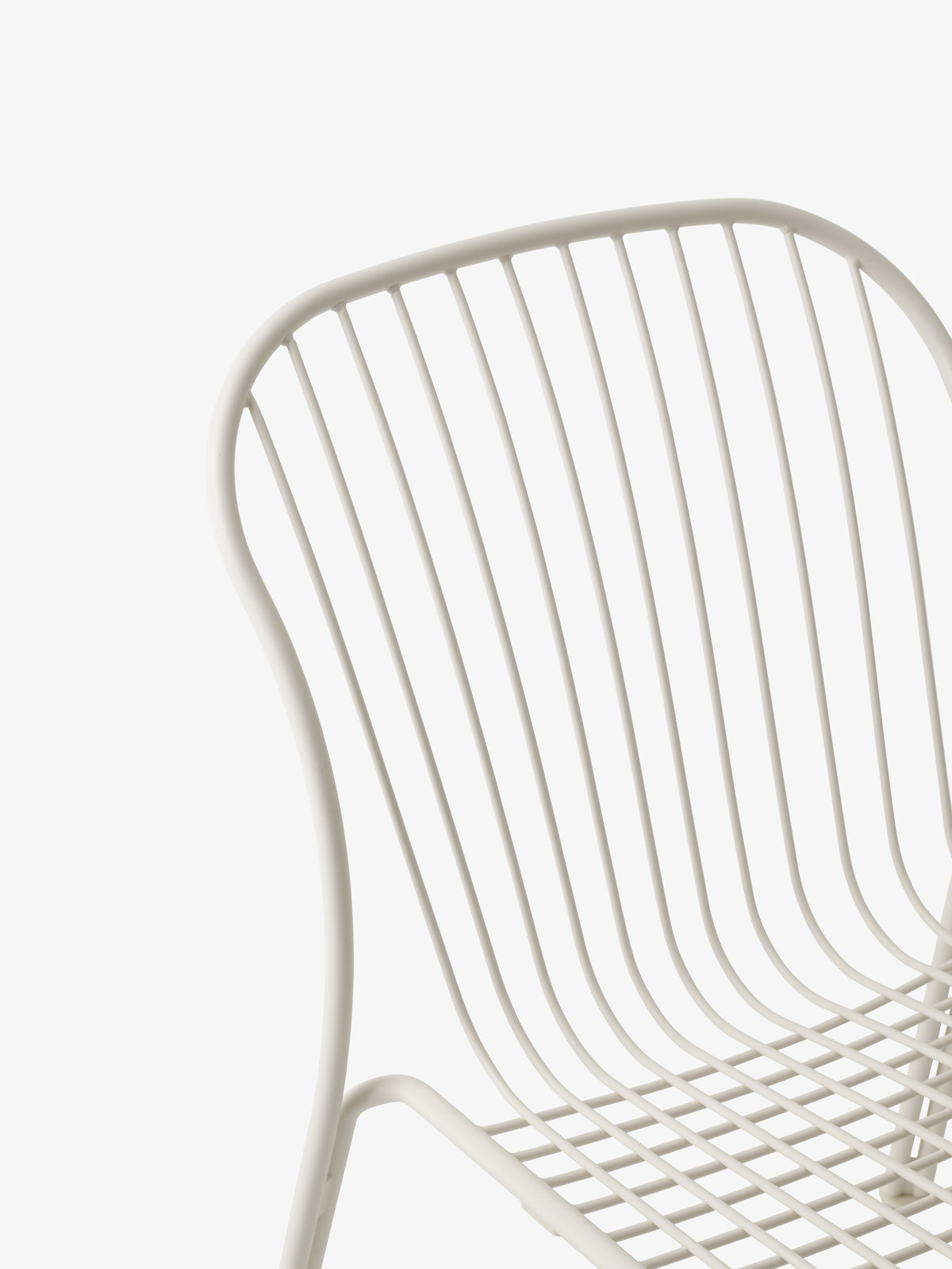 THORVALD SC100 outdoor armchair ivory
