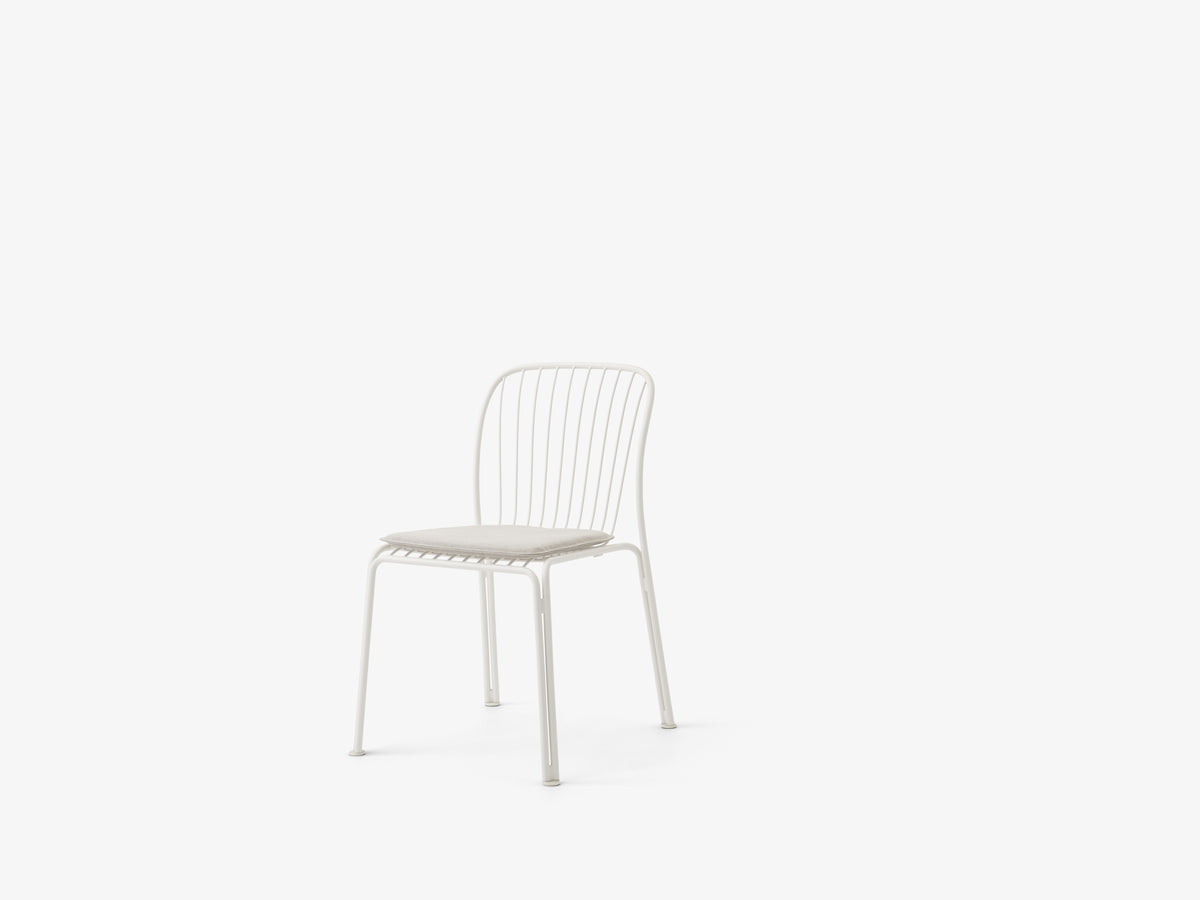 THORVALD SC94 Outdoor Chair Ivory