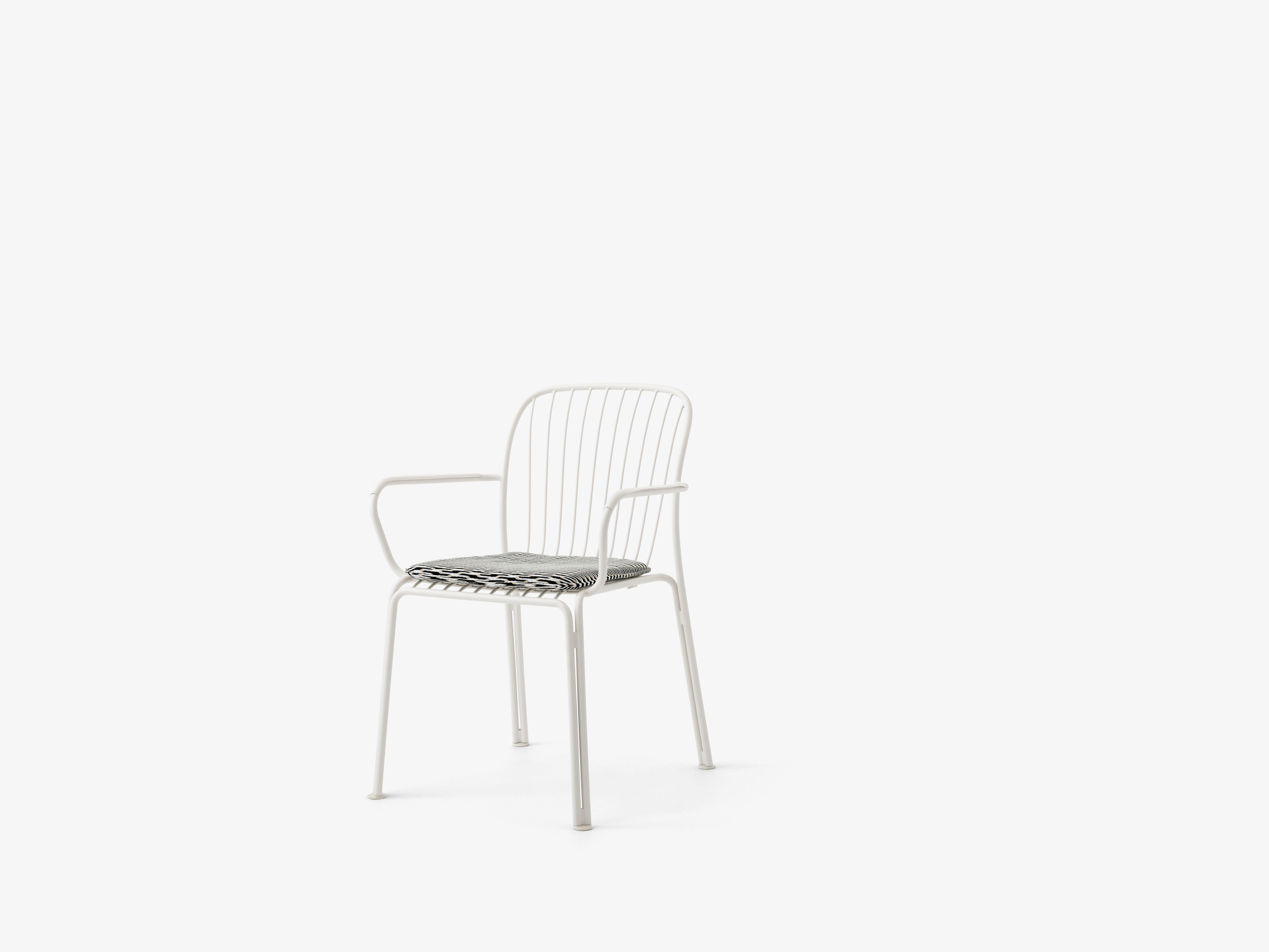 THORVALD SC95 Ivory Outdoor Armchair