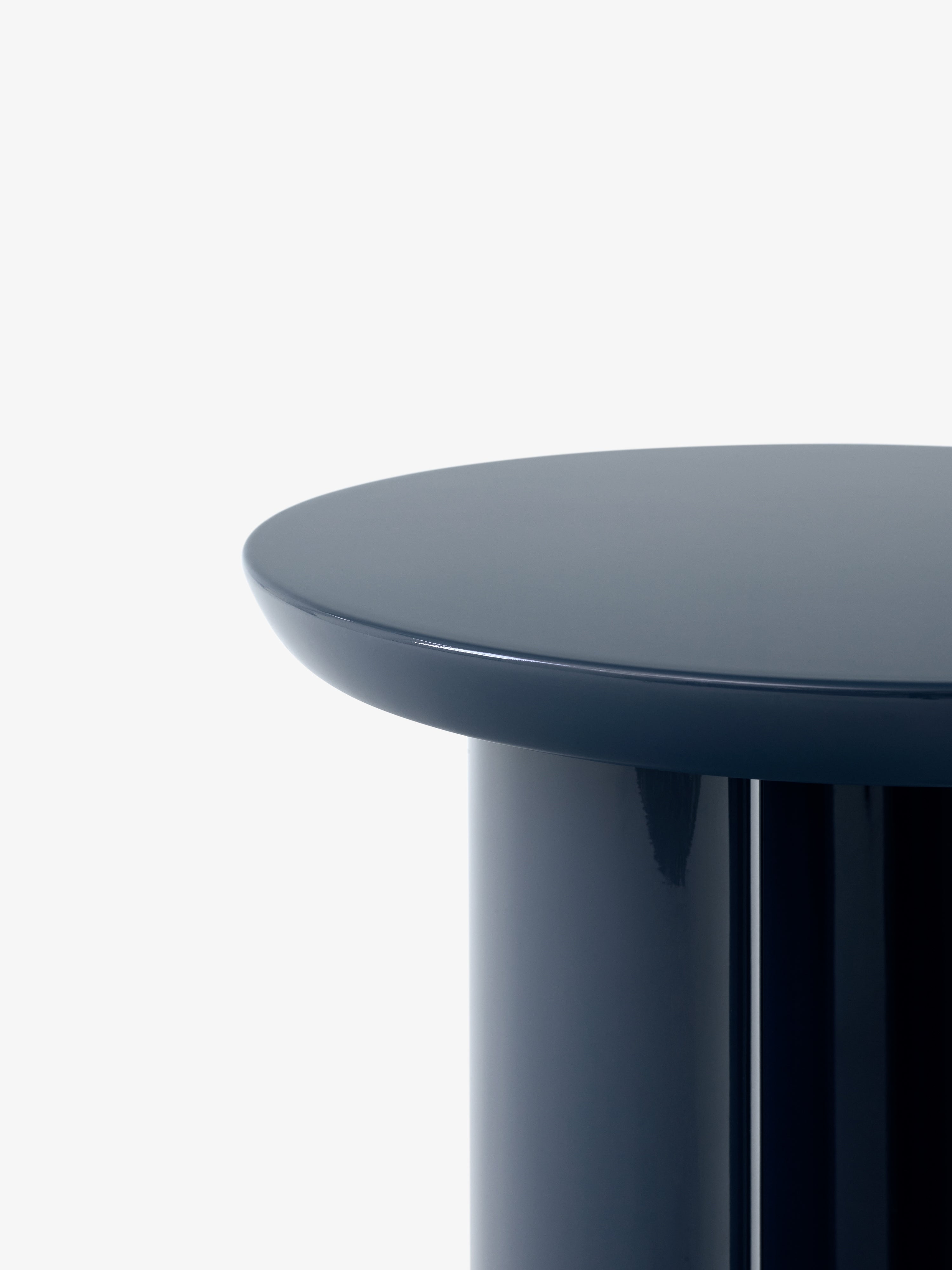 TUNG JA3 Blue Steel Side Table