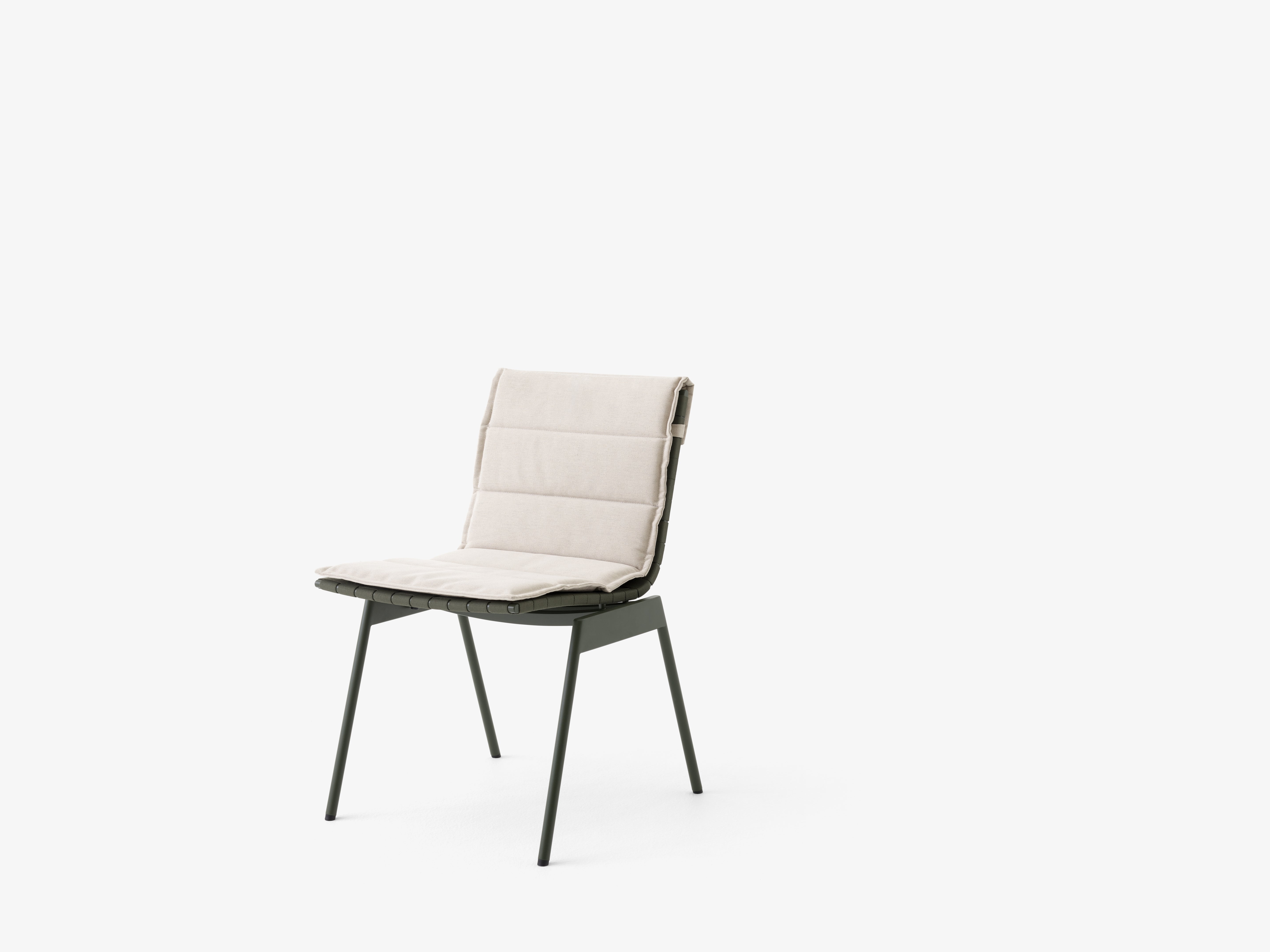 VILLE AV33 outdoor chair dark green