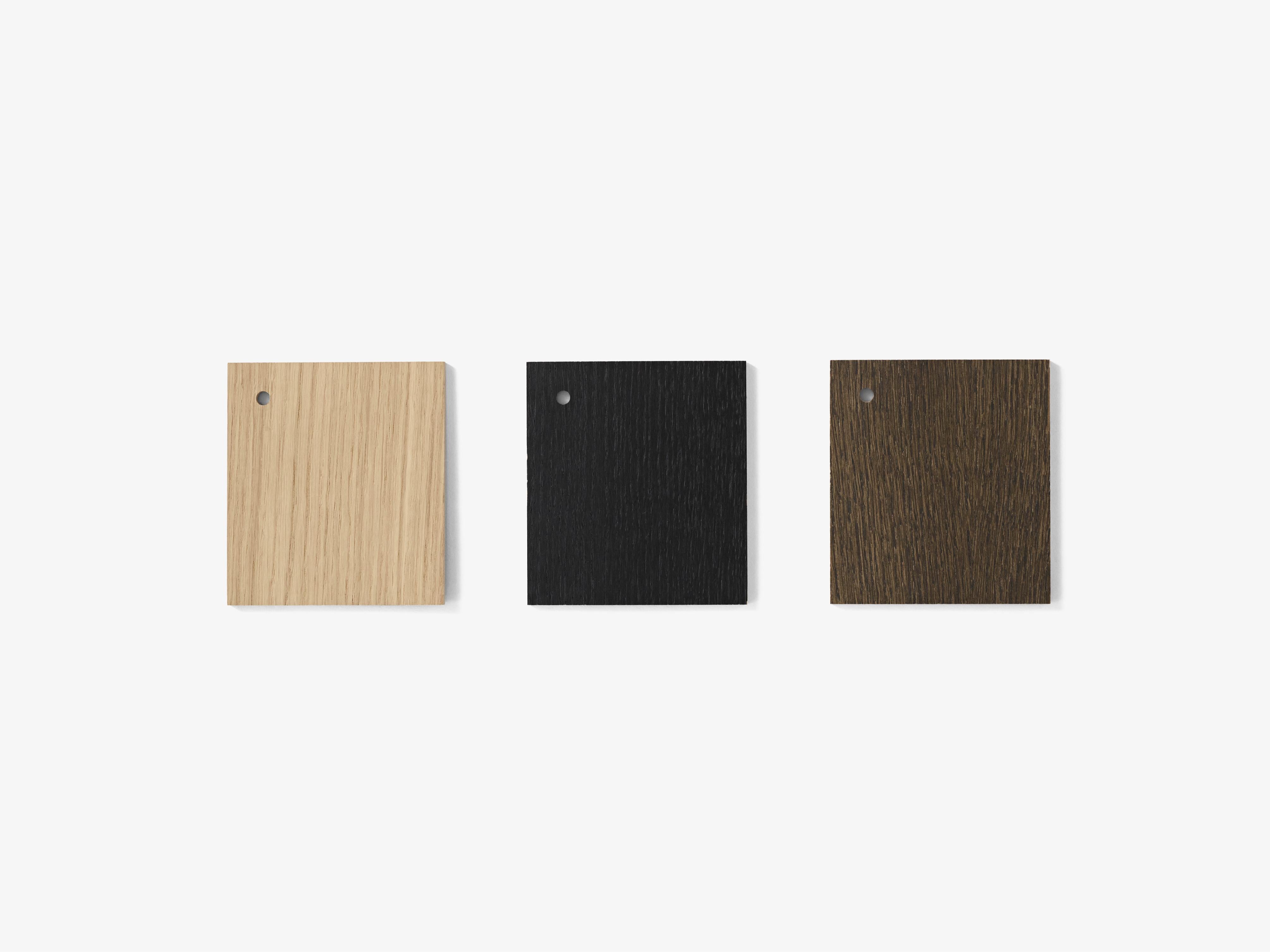 IN BETWEEN Round Table Smoked Oiled Oak
