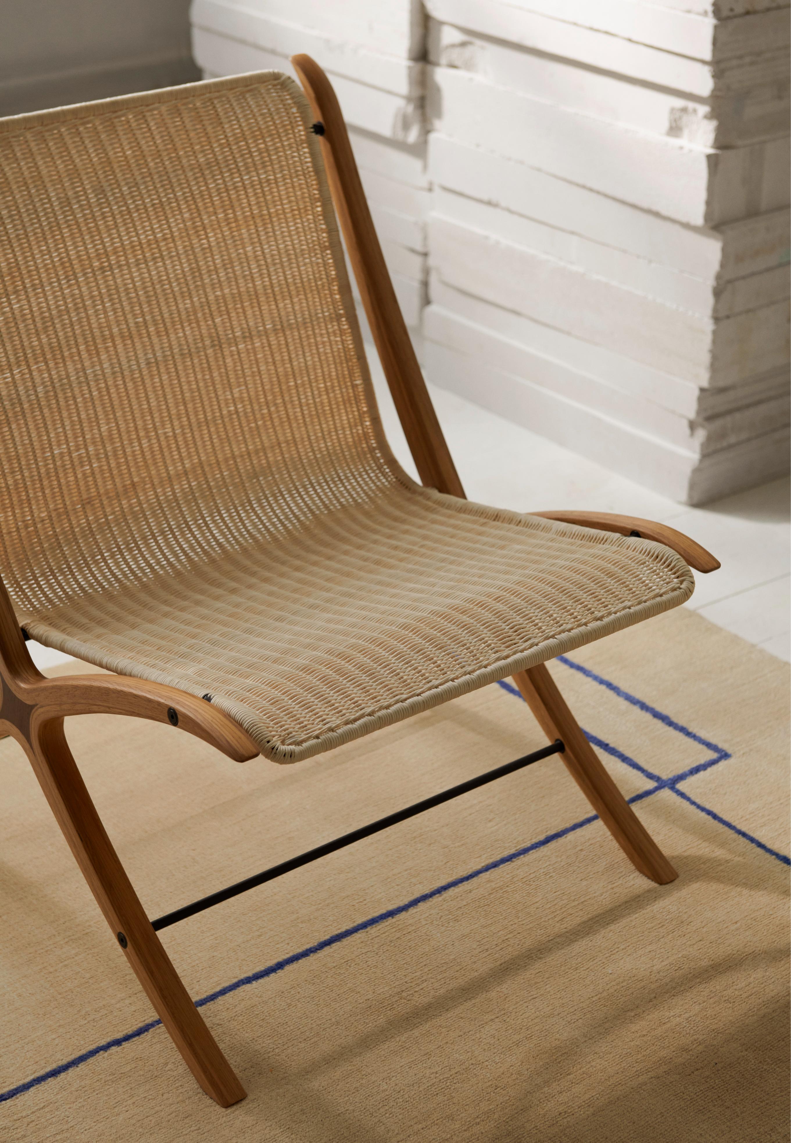 Chair X HM10 rattan seat with wooden base