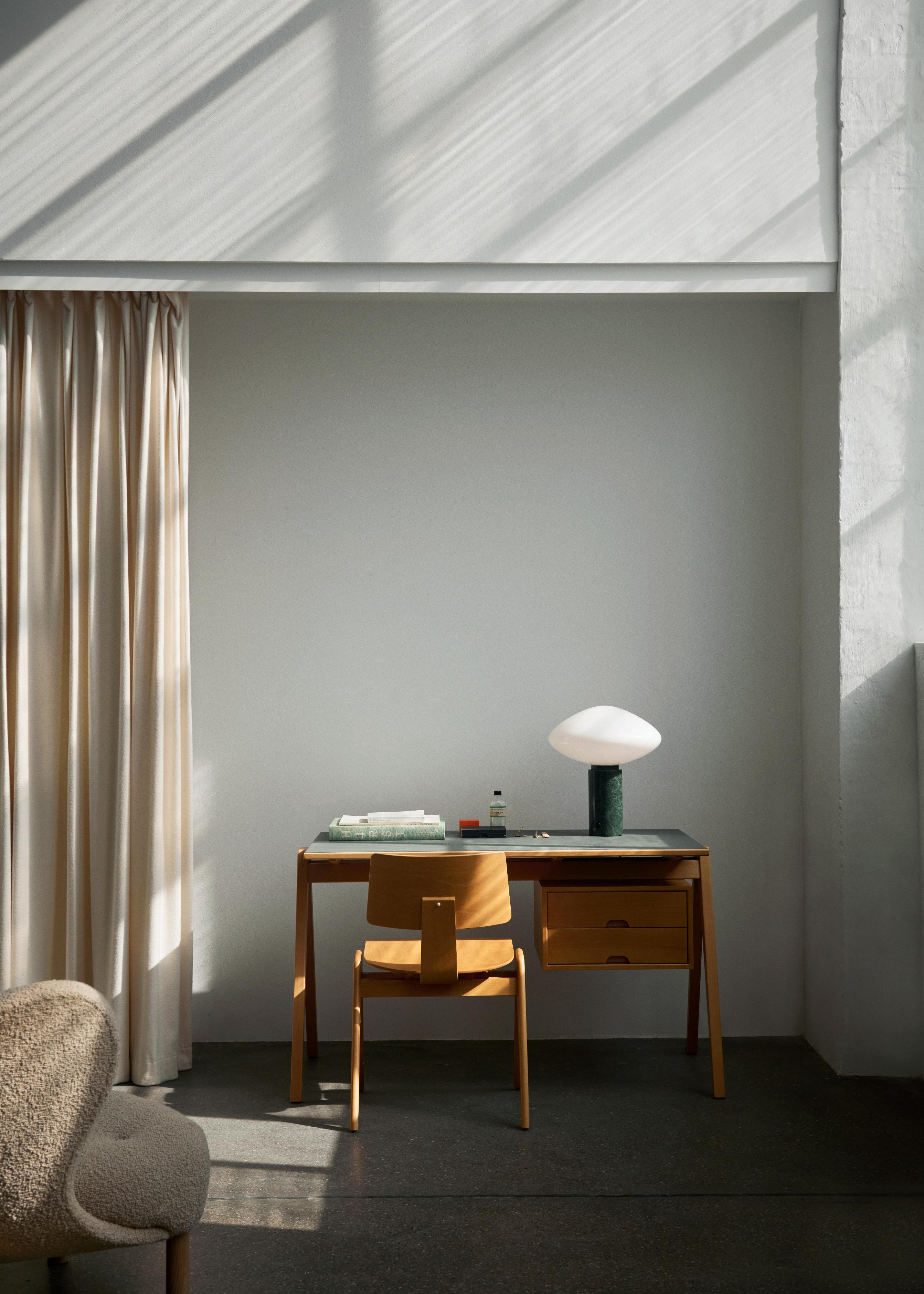 Daystak RD3 Desk in Beech Wood with Laminated Green Top