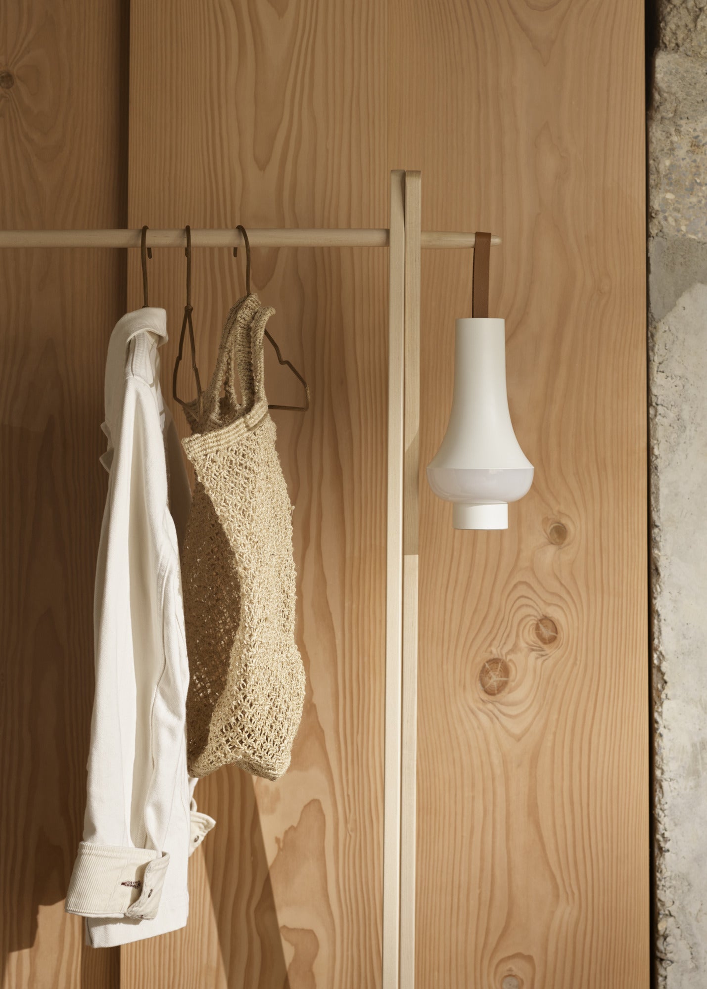 Tragbare Lampe TOMOSHI weiß