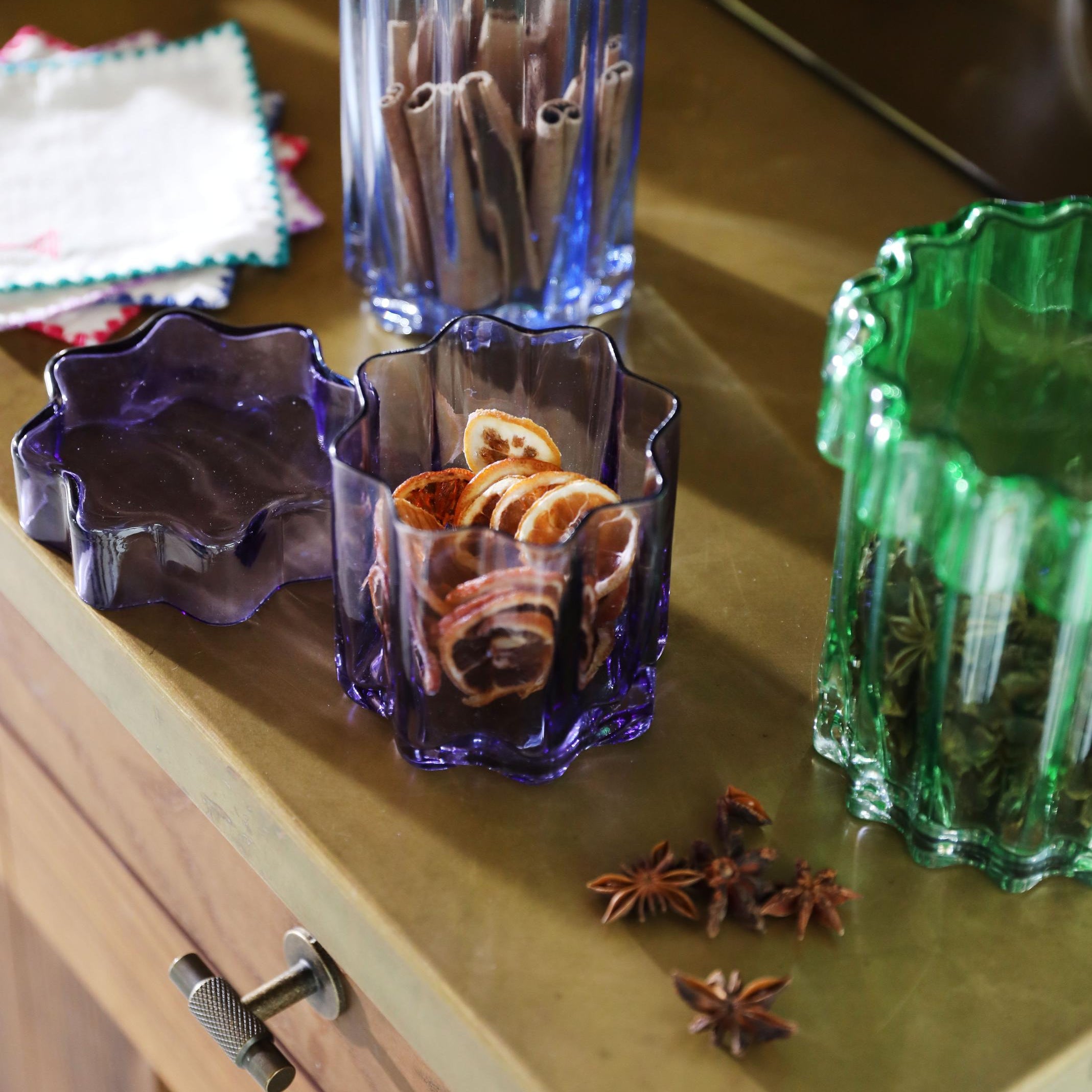 Glass container with lid ASTRAL green