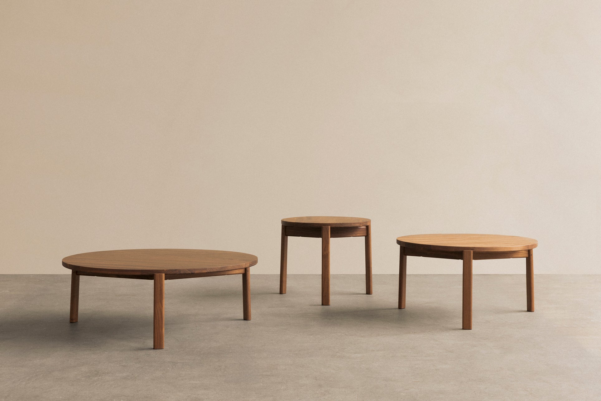 PASSAGE oak wood coffee table