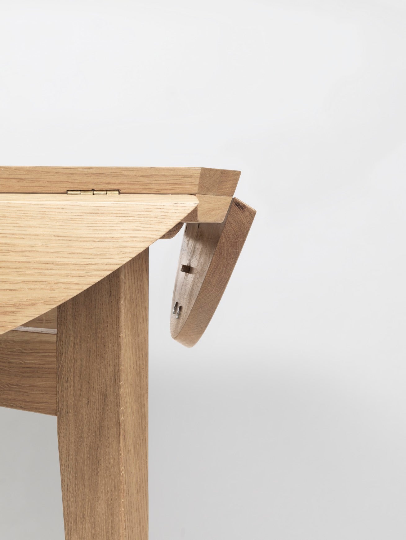 Extendable table B-TABLE oak wood