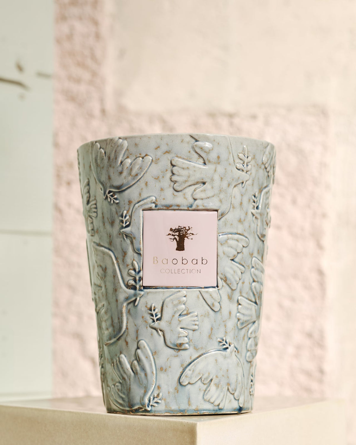 Scented candle PAZ COLOMBE orange blossom, leather, and patchouli