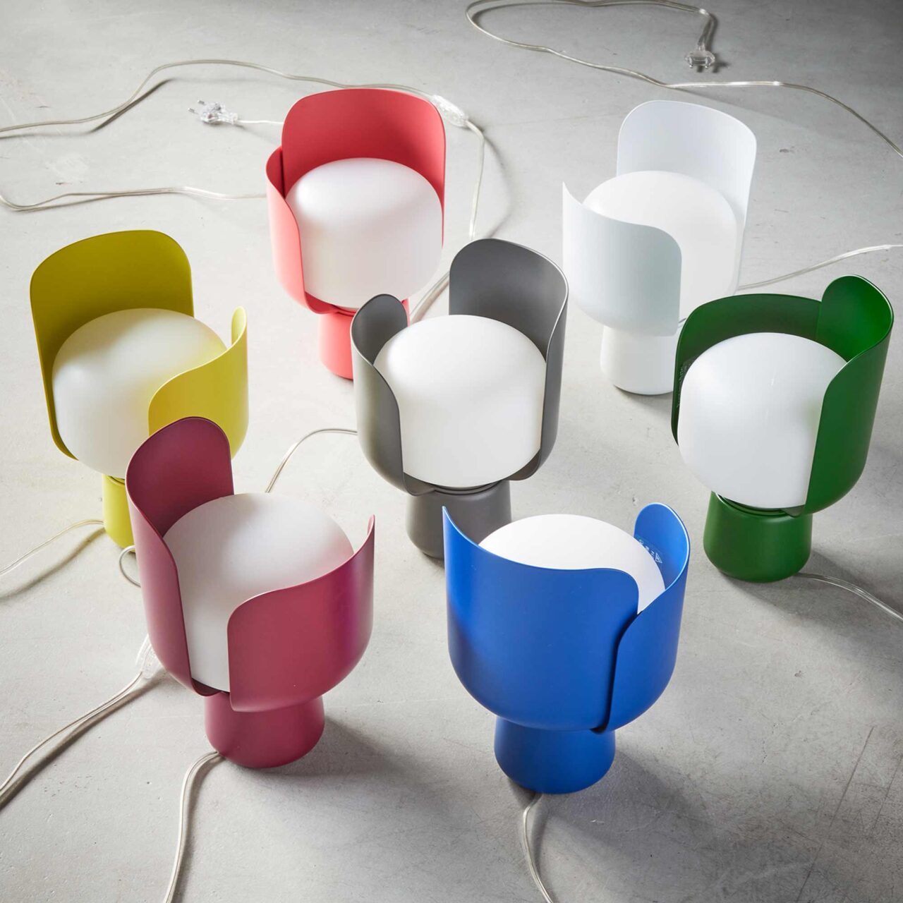 BLOM Pink Table Lamp