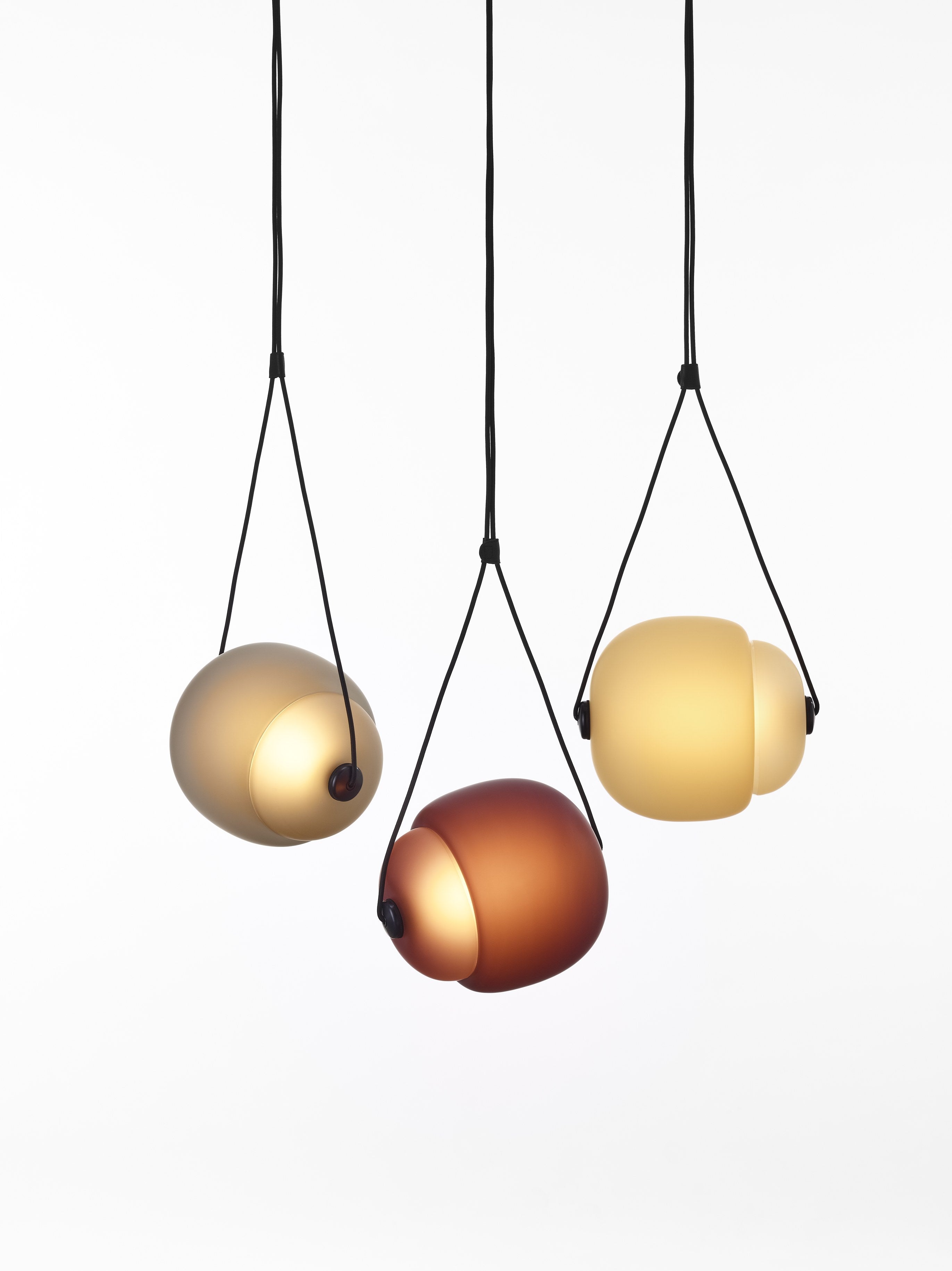 Capsula hanging lamp - Singles Outdoor Matte glass