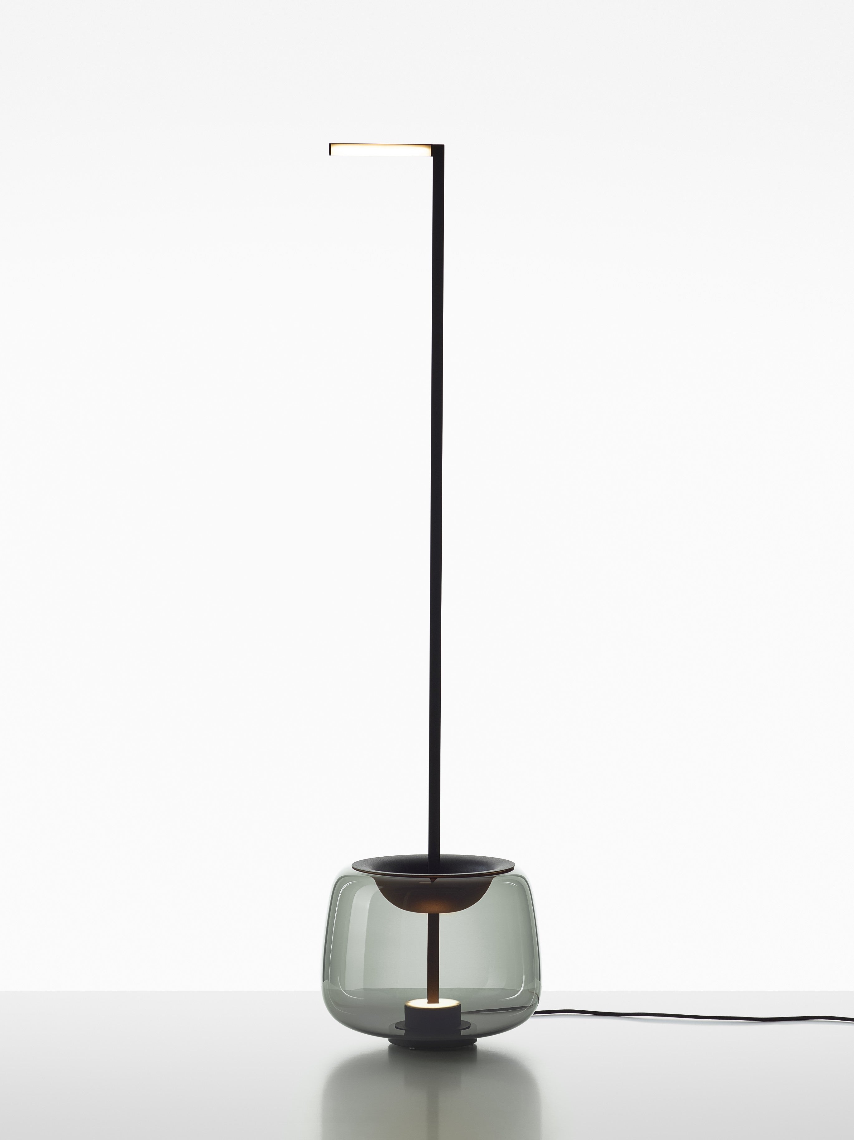 Double -shiny glass floor lamp