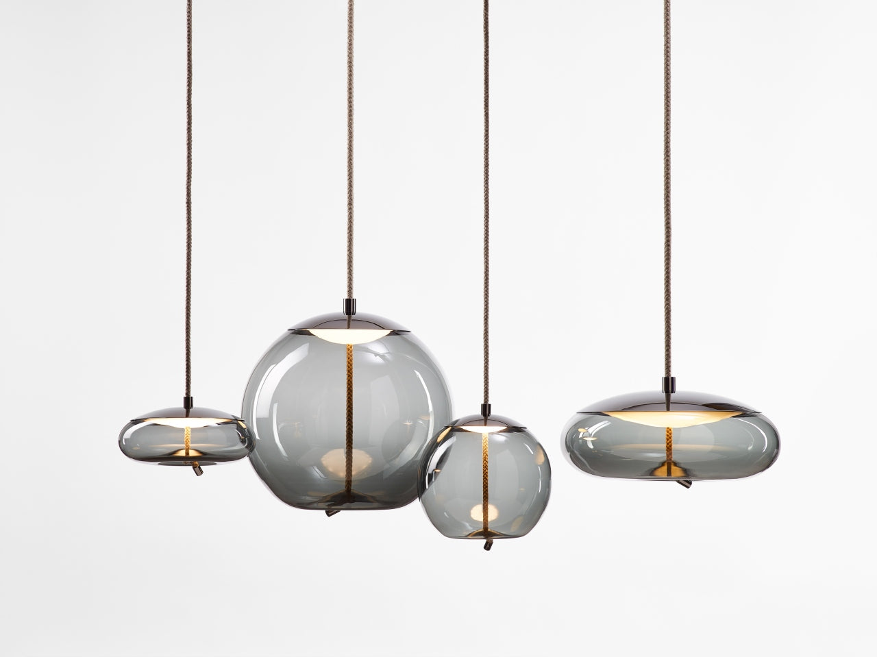 Wick hanging lamp - glass sphere