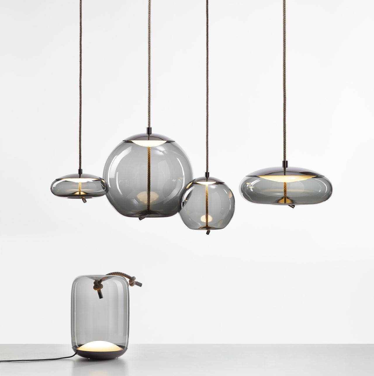 Wick hanging lamp - glass sphere