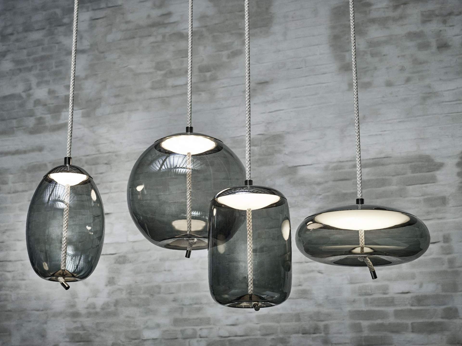 Wick hanging lamp - glass sphere
