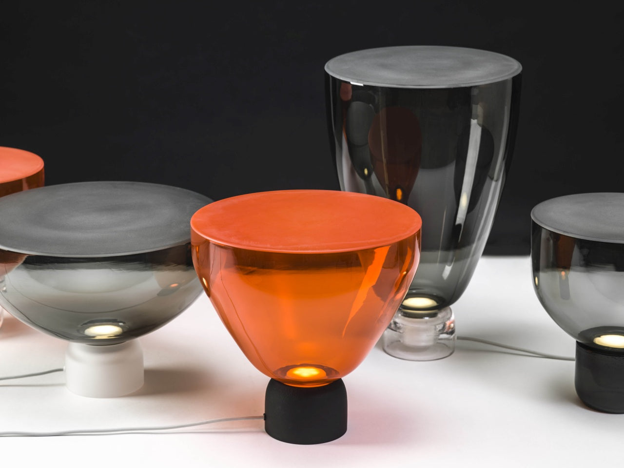 Lightline table lamp matte base